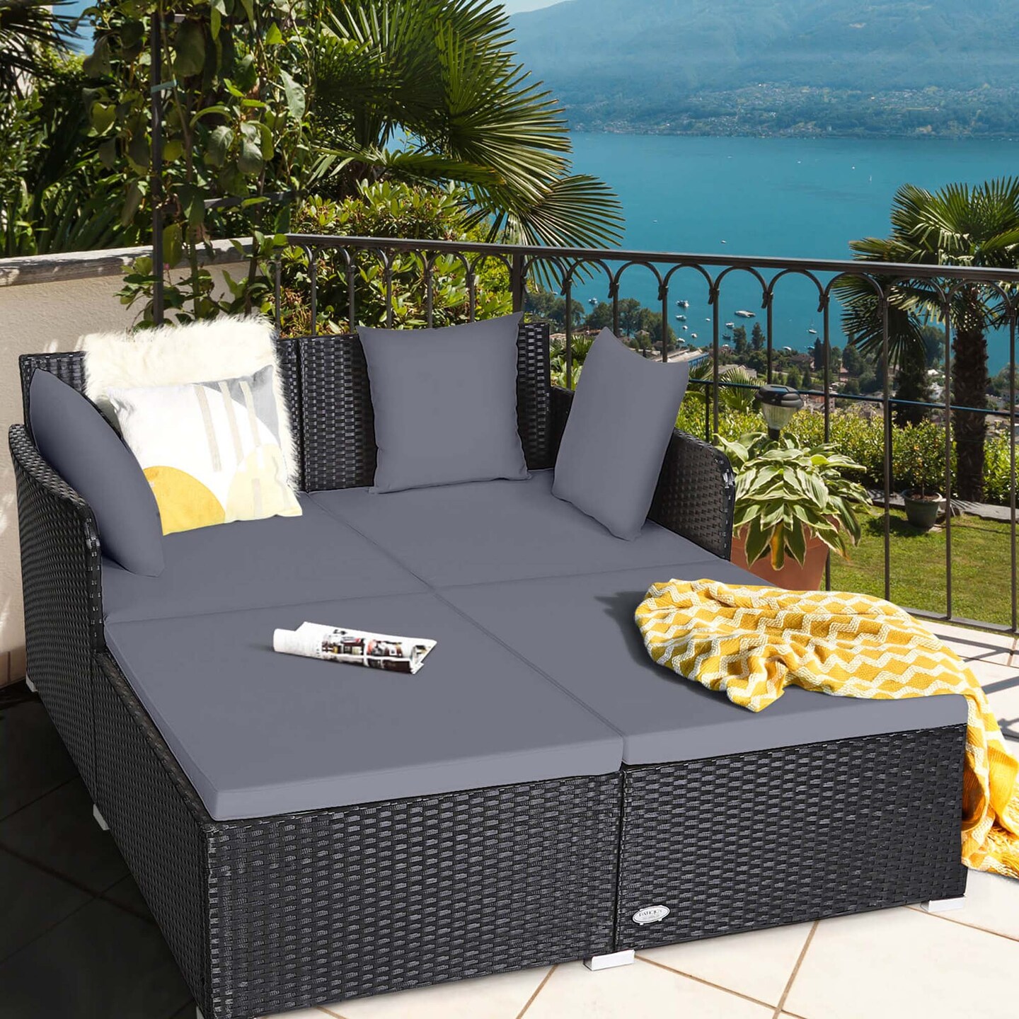 Costway Outdoor Patio Rattan Daybed Pillows Cushioned Sofa Furniture