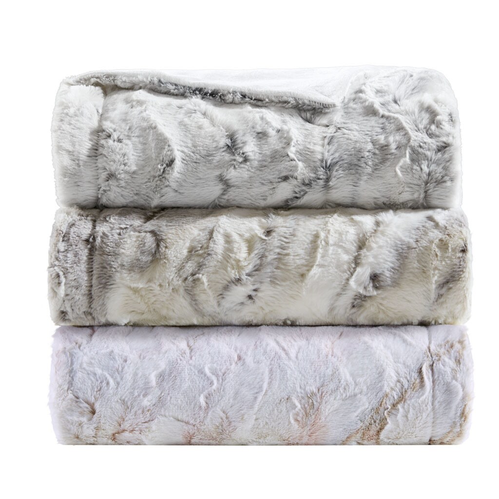 Luxuriously Soft Oversized Faux Fur Throw