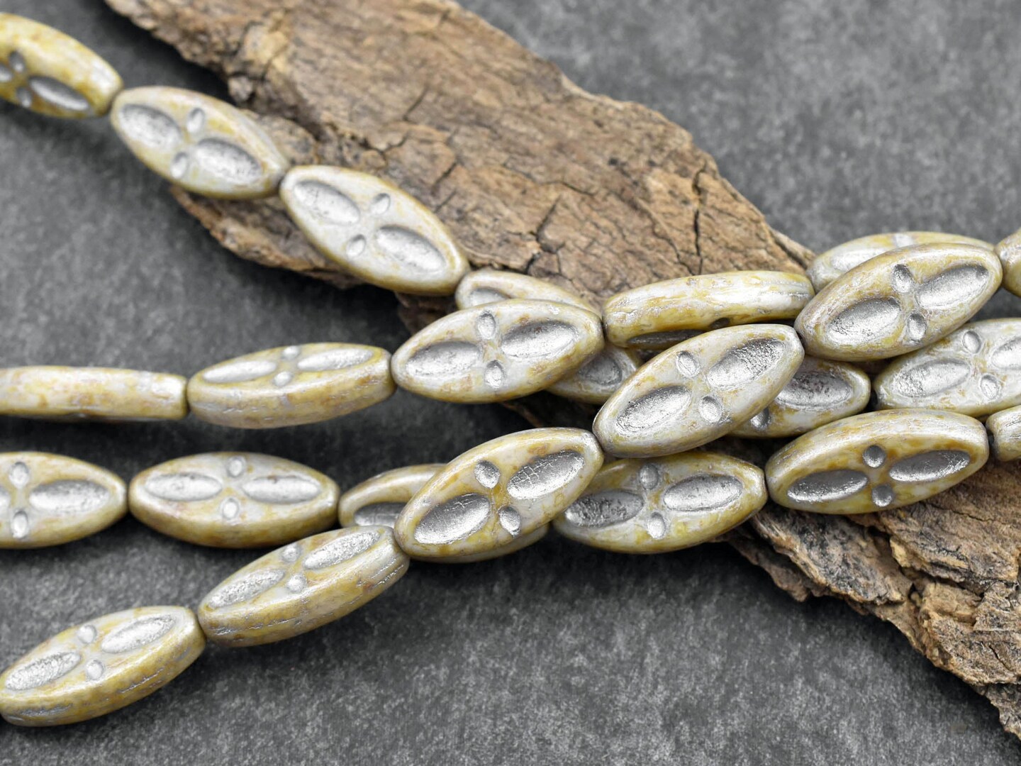 *10* 20x9mm Silver Washed Sage Alabaster Marquise Oval Beads