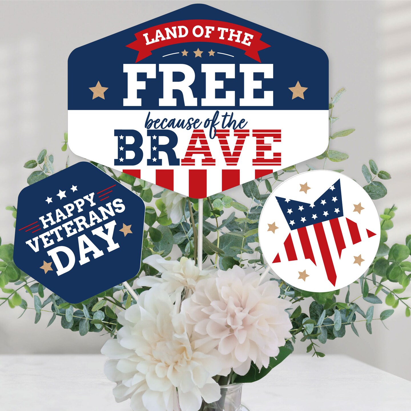 Big Dot of Happiness Happy Veterans Day - Patriotic Centerpiece Sticks - Table Toppers - Set of 15