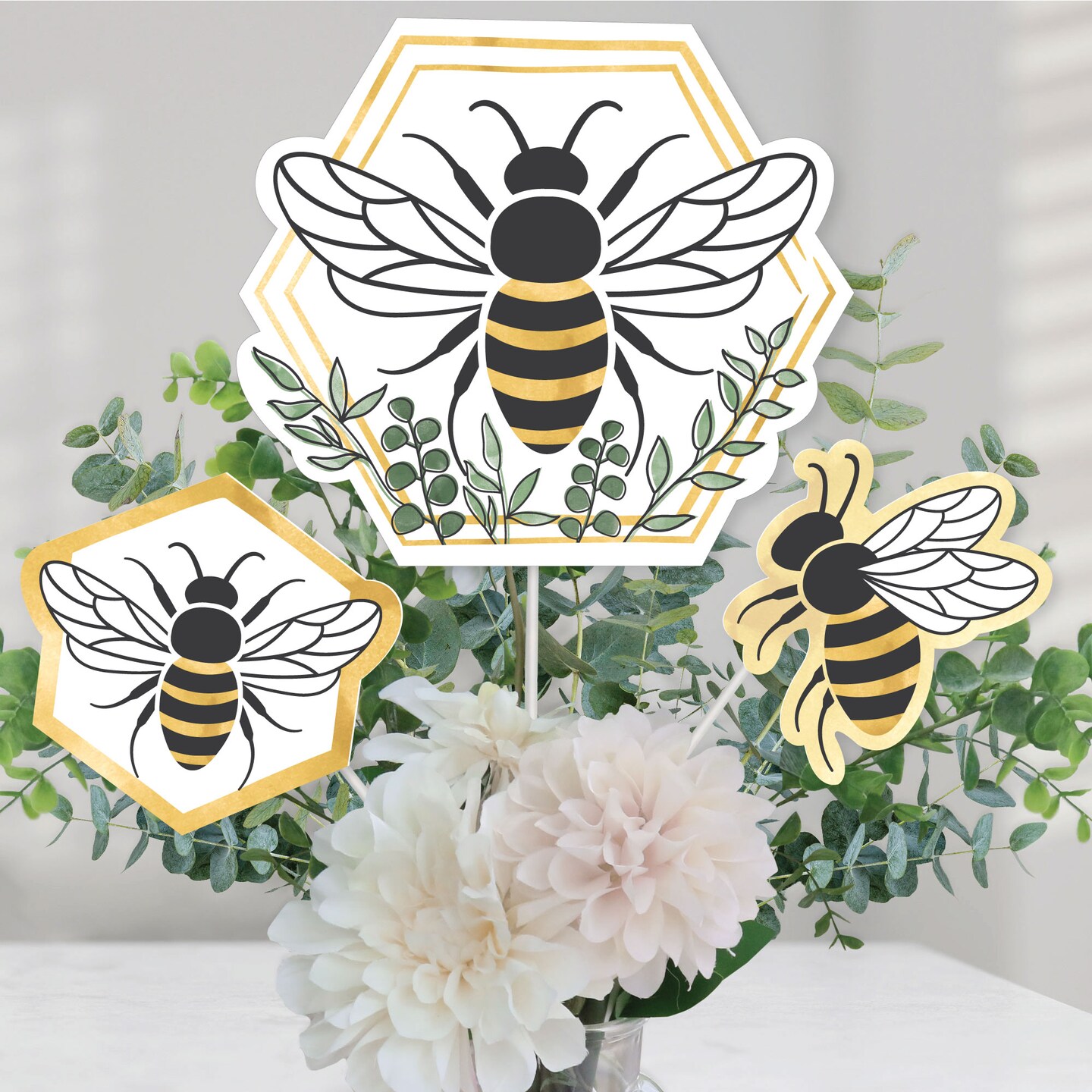 Big Dot of Happiness Little Bumblebee - Bee Baby Shower or Birthday Party Centerpiece Sticks - Table Toppers - Set of 15