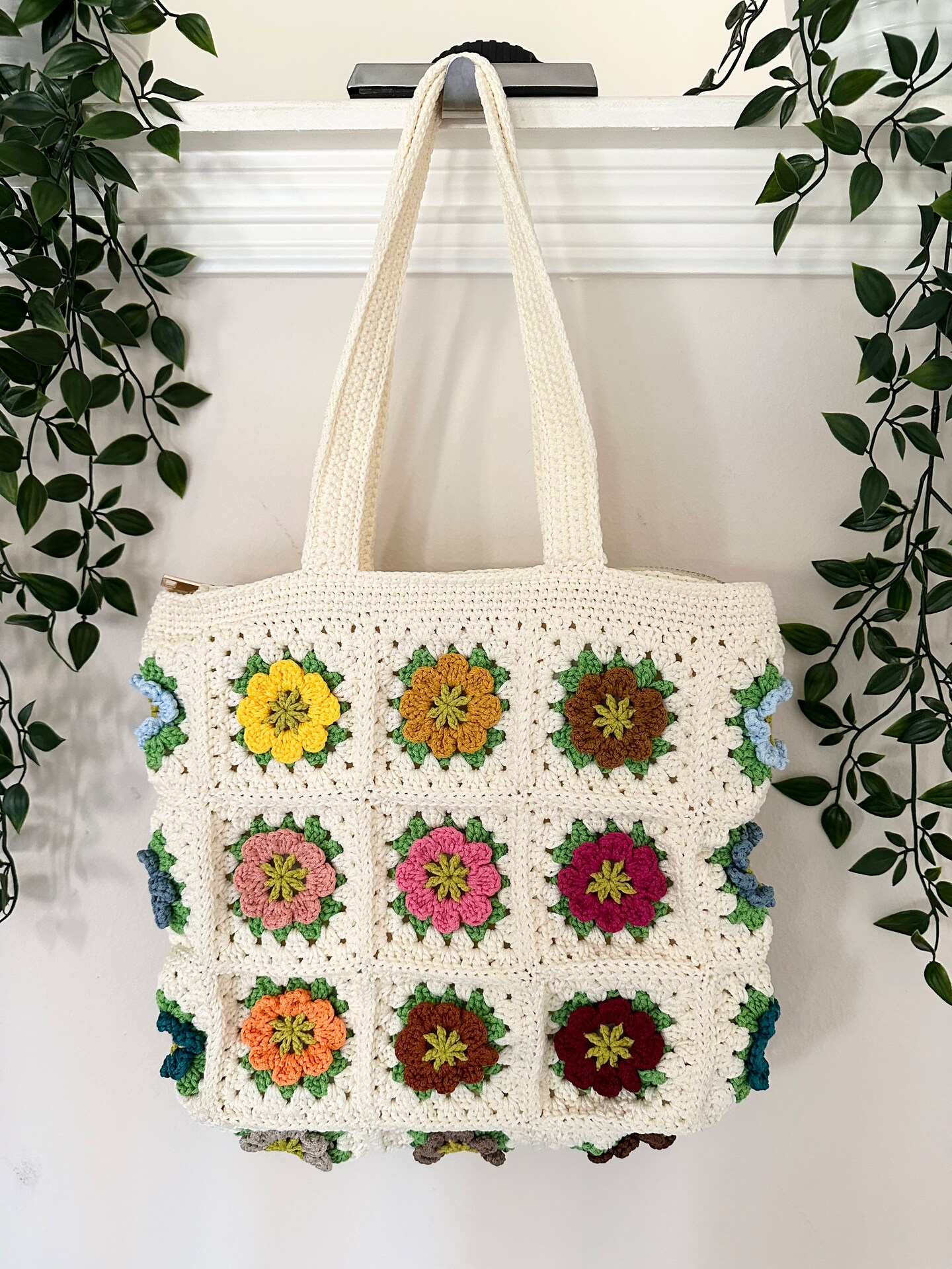 Handmade good Bag, Granny square handbag, Crochet Handbag, Gift for Her