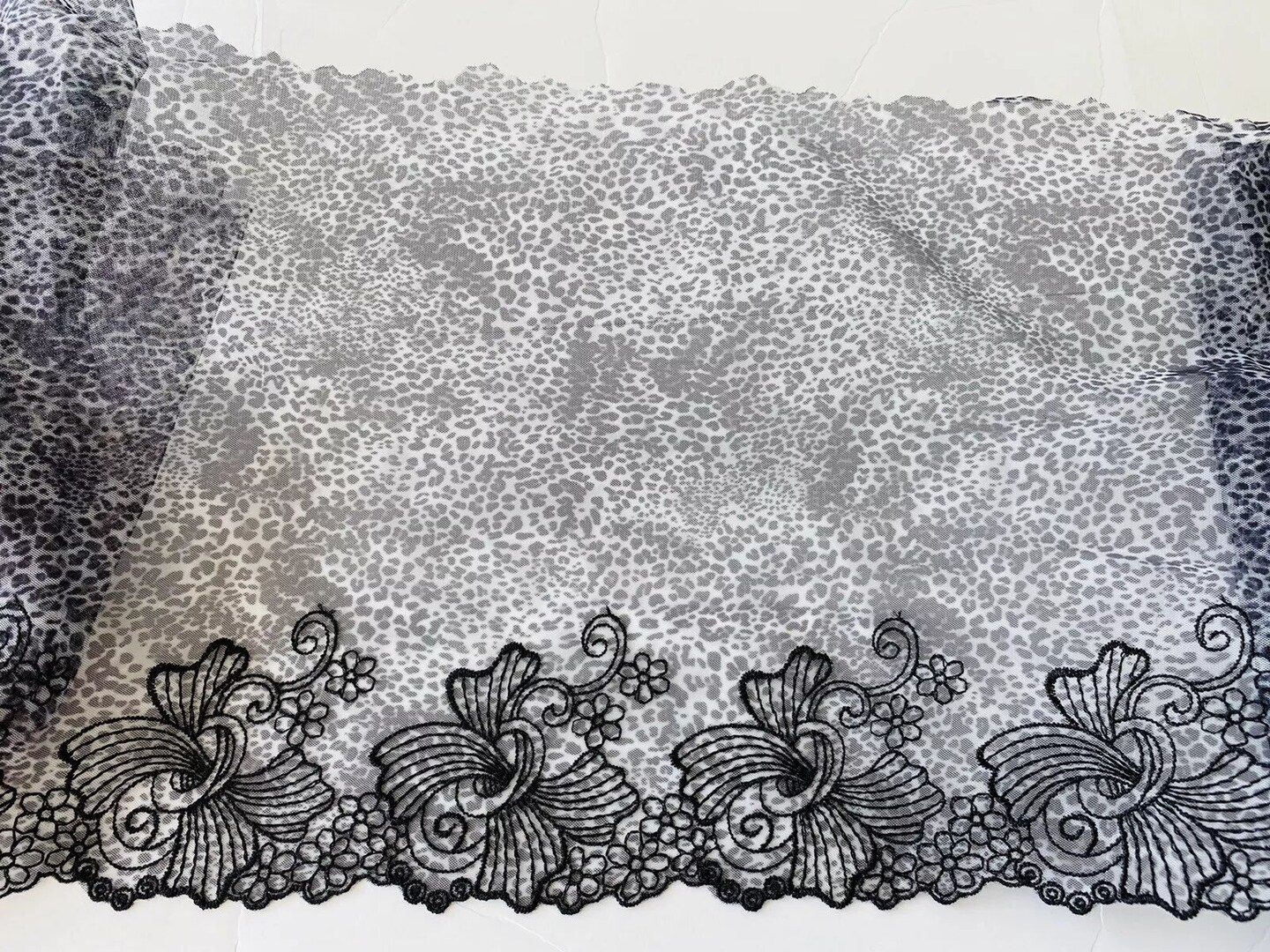 Kitcheniva 9" Wide Black & Grey Leopard-Print Embroidered Lace
