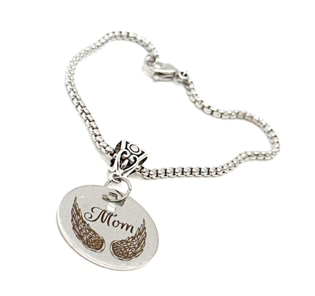 Mom Angel Wings Charm Bracelet Mom Memorial Sympathy Gift Remembering ...