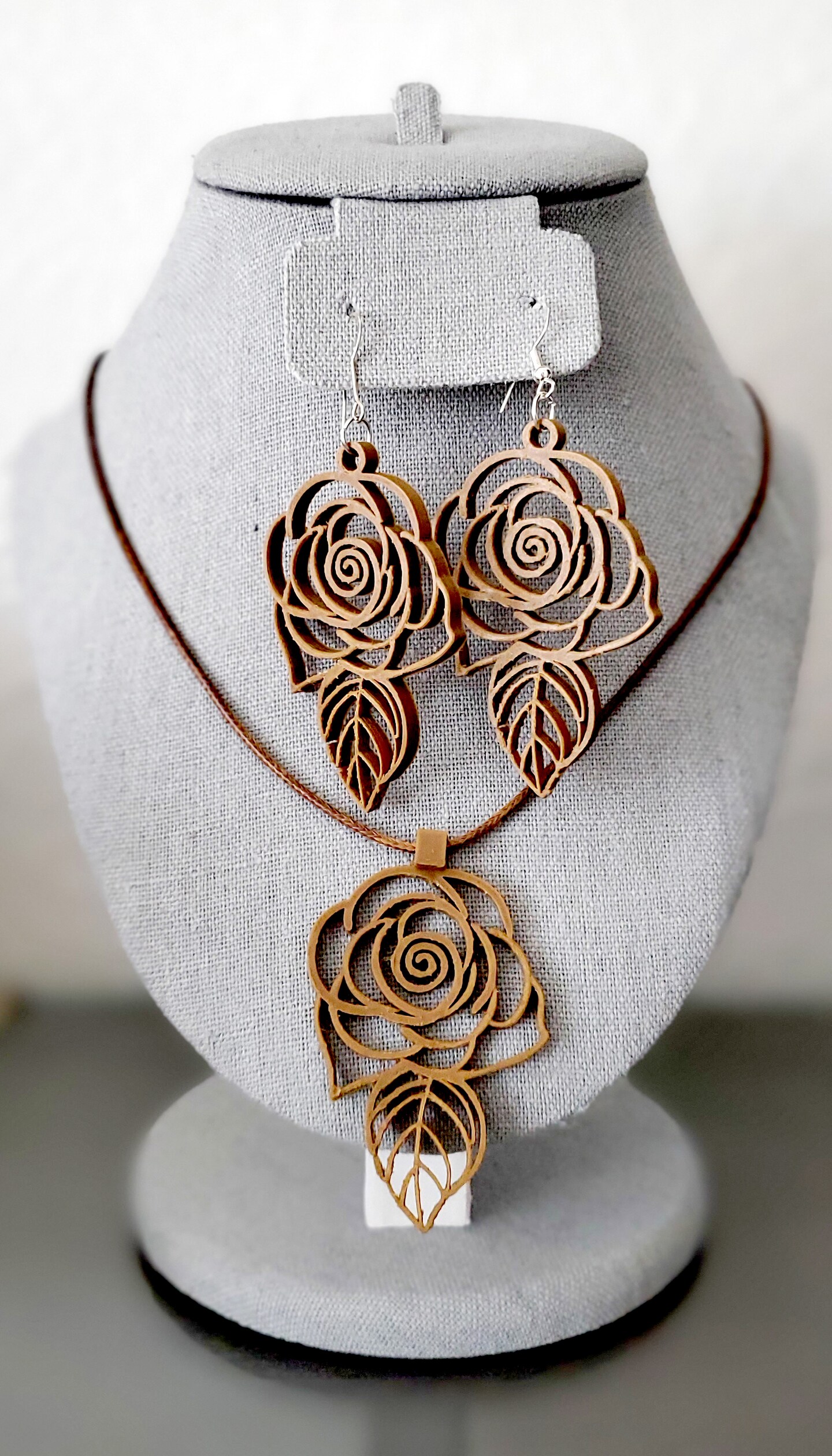 Wood Necklace Pendant | Rose Spiral Floral Necklace Pendant | 3D