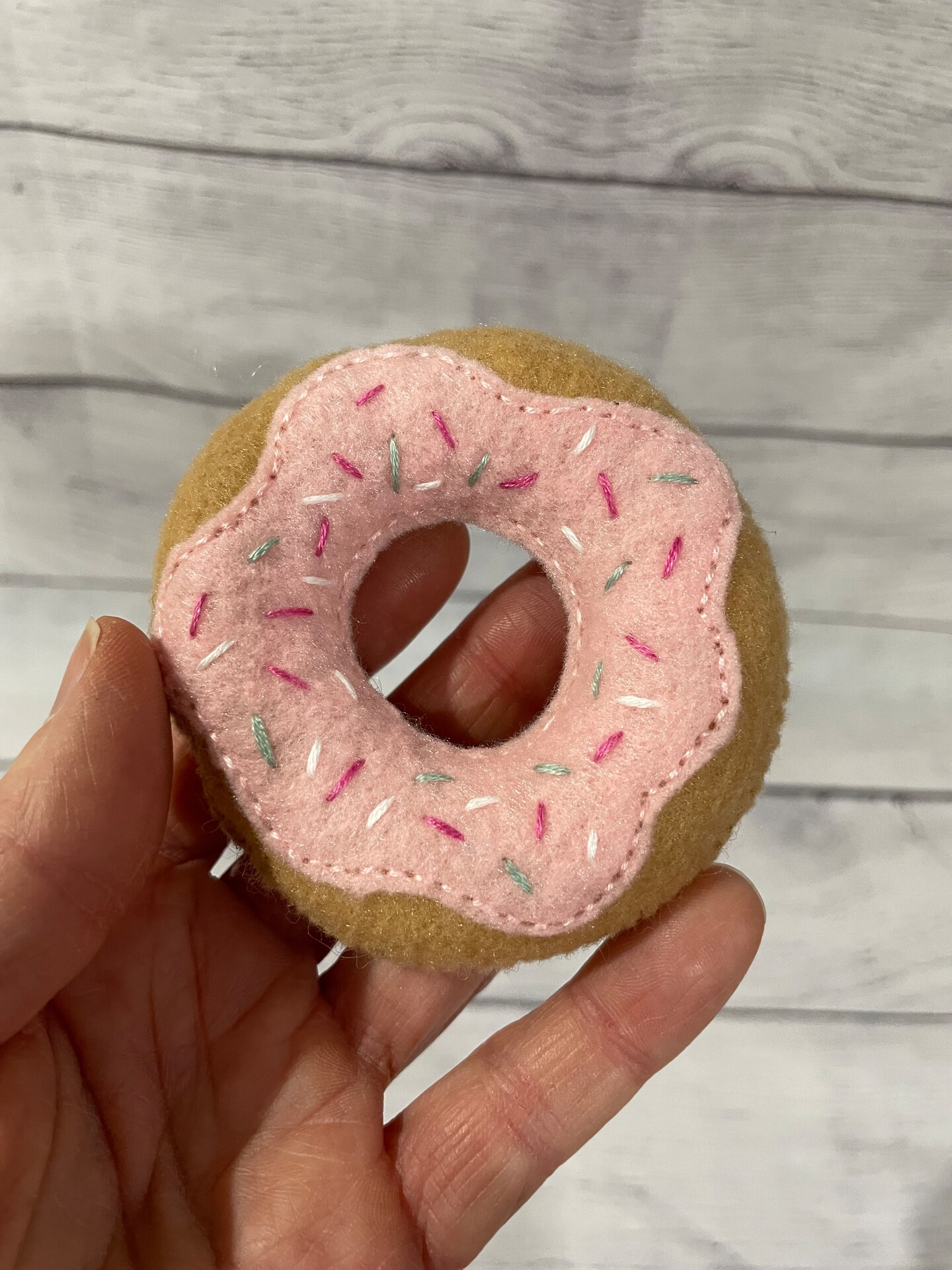 Felt donuts, pretend donuts, felt play food, pretend bakery food