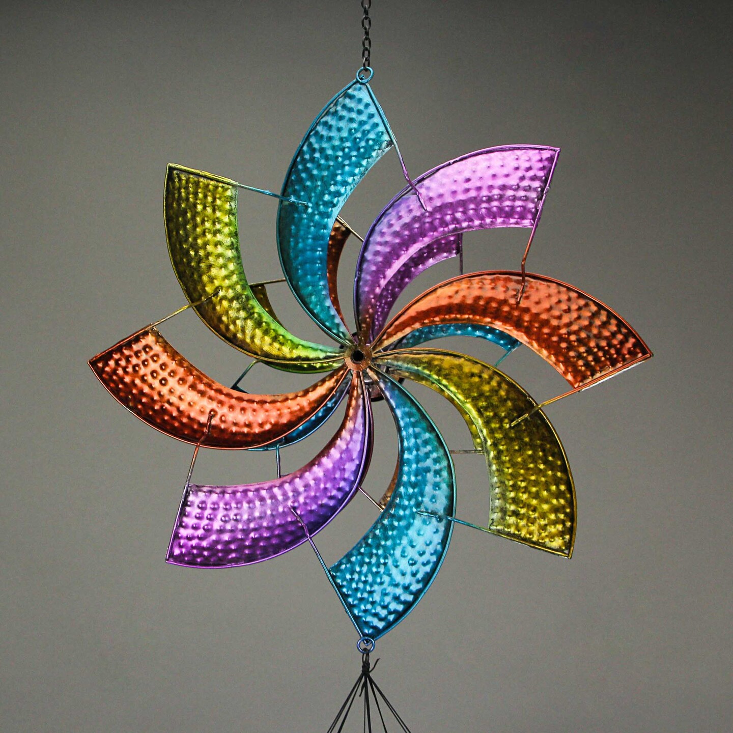 Metal Technicolor Wind Spinner Hanging Chimes Outdoor Decor Garden Patio Art