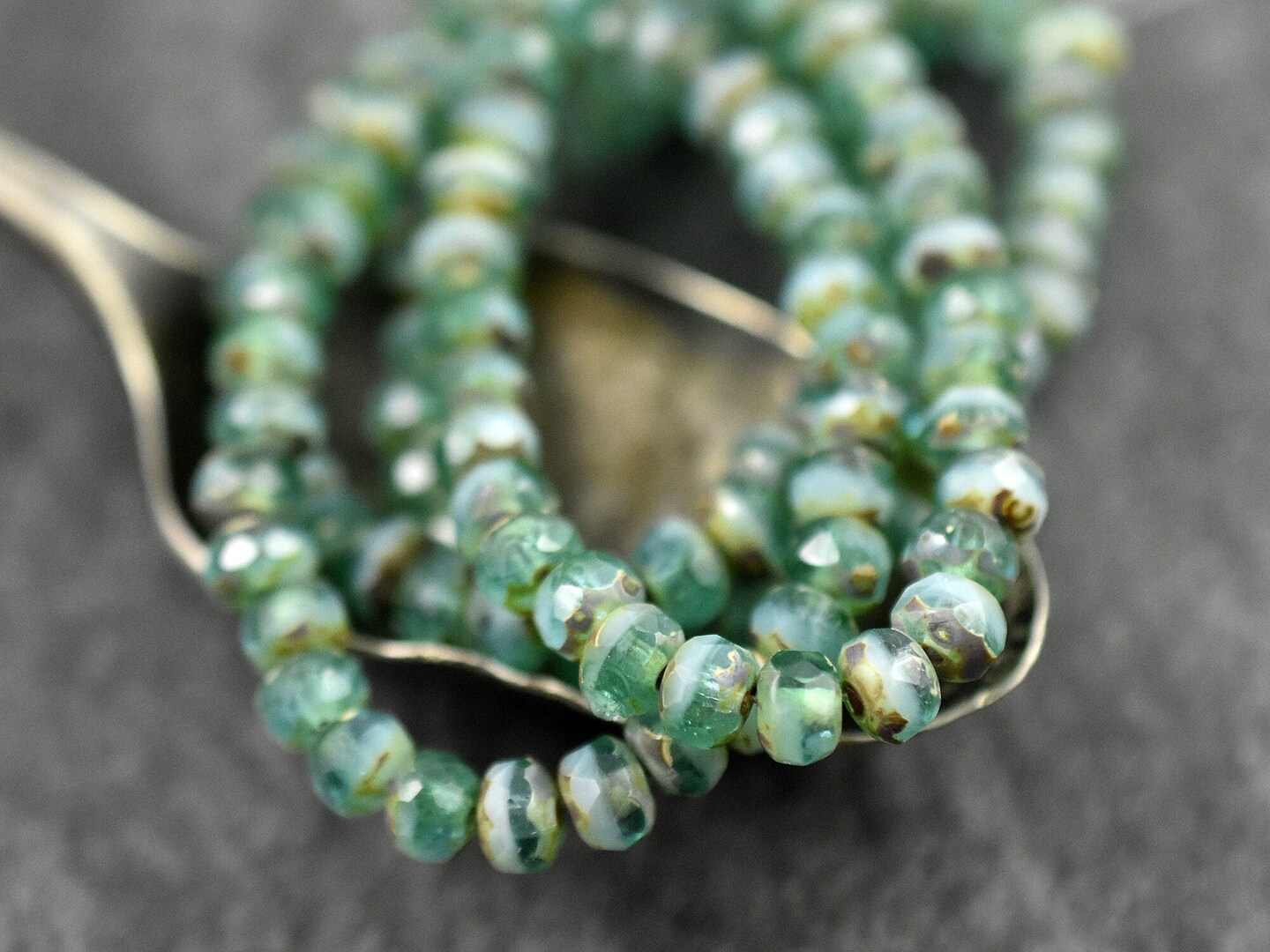*30* 3x5mm Blended Emerald Green &#x26; Pale Sapphire Picasso Fire Polished Rondelle Beads