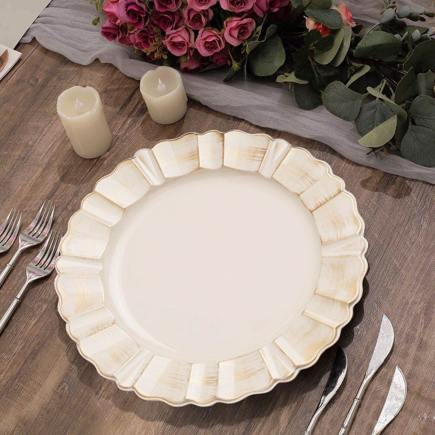 24 BEIGE GOLD 13&#x22; Round Scalloped Trim Charger Plates