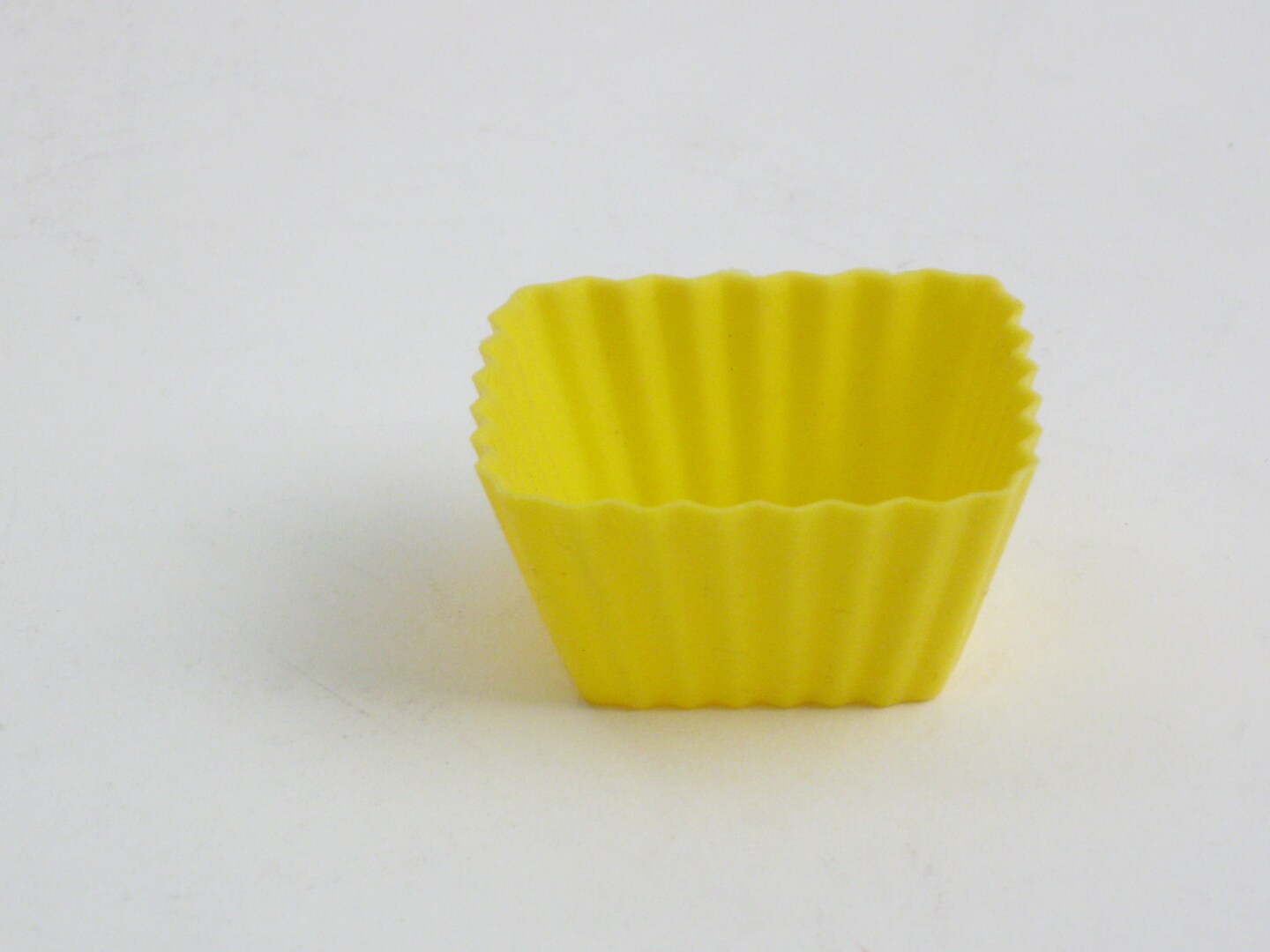 MINI SILICONE BAKING CUPS, 1.5&#x22; X 1.5&#x22;