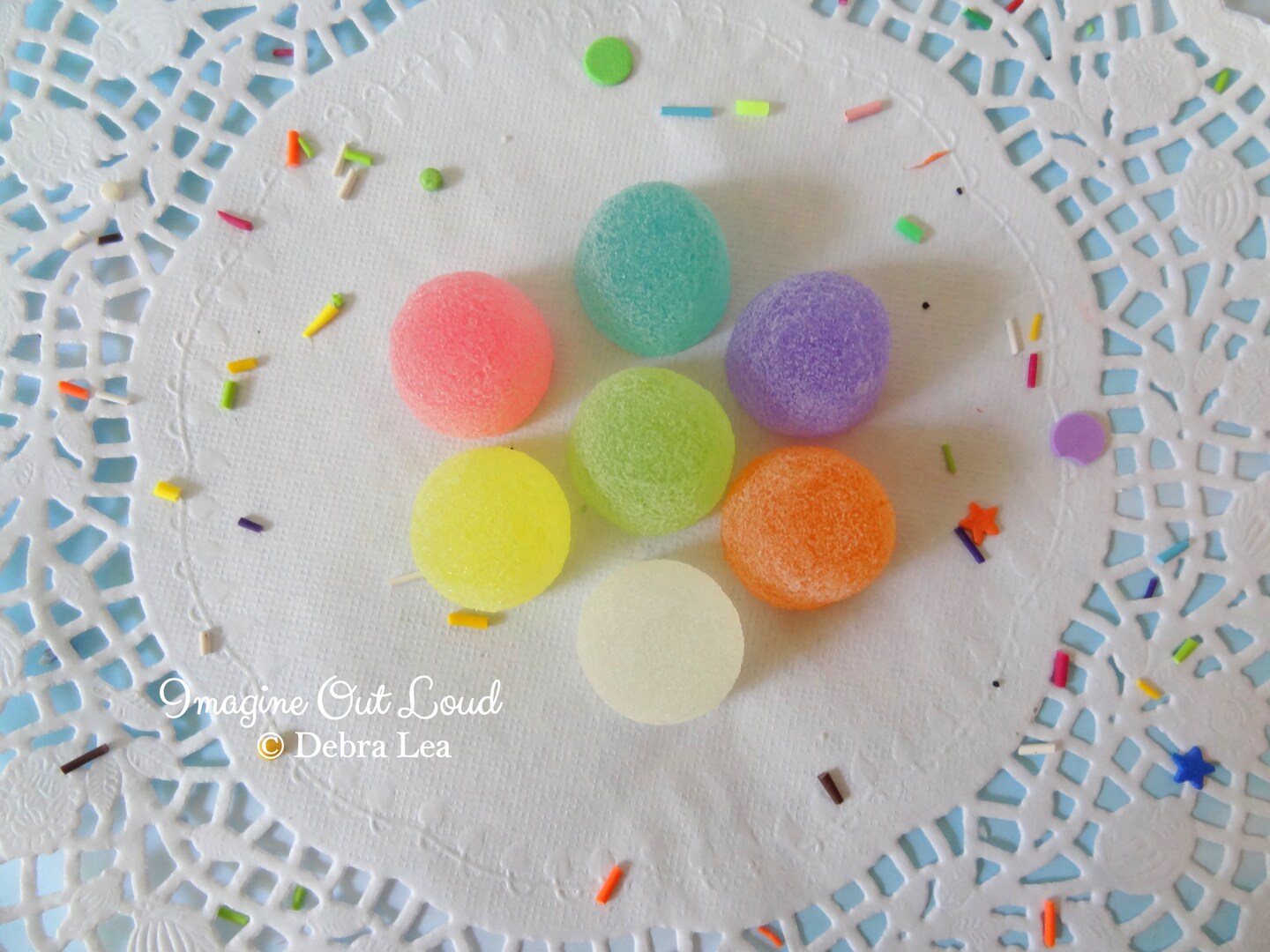 Gumdrop Candy cane Lollipop Gummy bear Candy Land, Gumdrop Candy s, leaf,  grass, gingerbread House png | PNGWing, image size:1440x1080