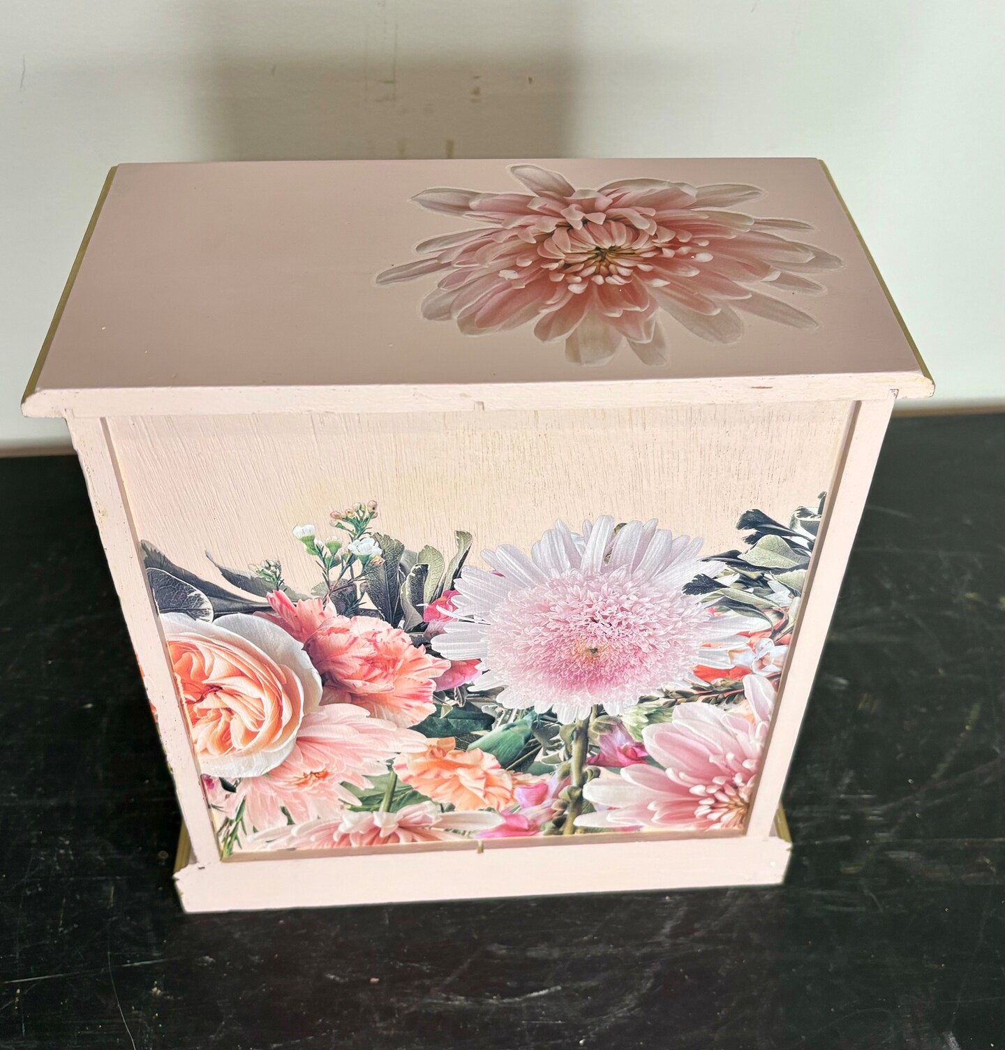 Hand painted deals French Florals custom jewelry box