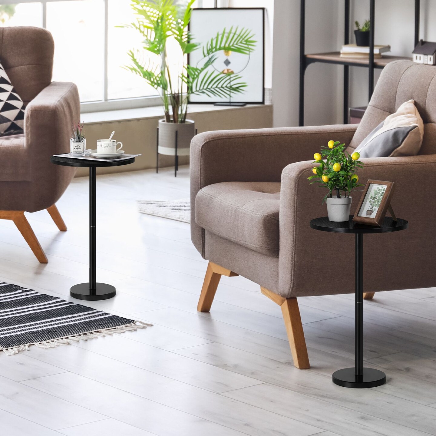 Small Spaces Pedestal Side Table for Sofa Couch Chair Patio