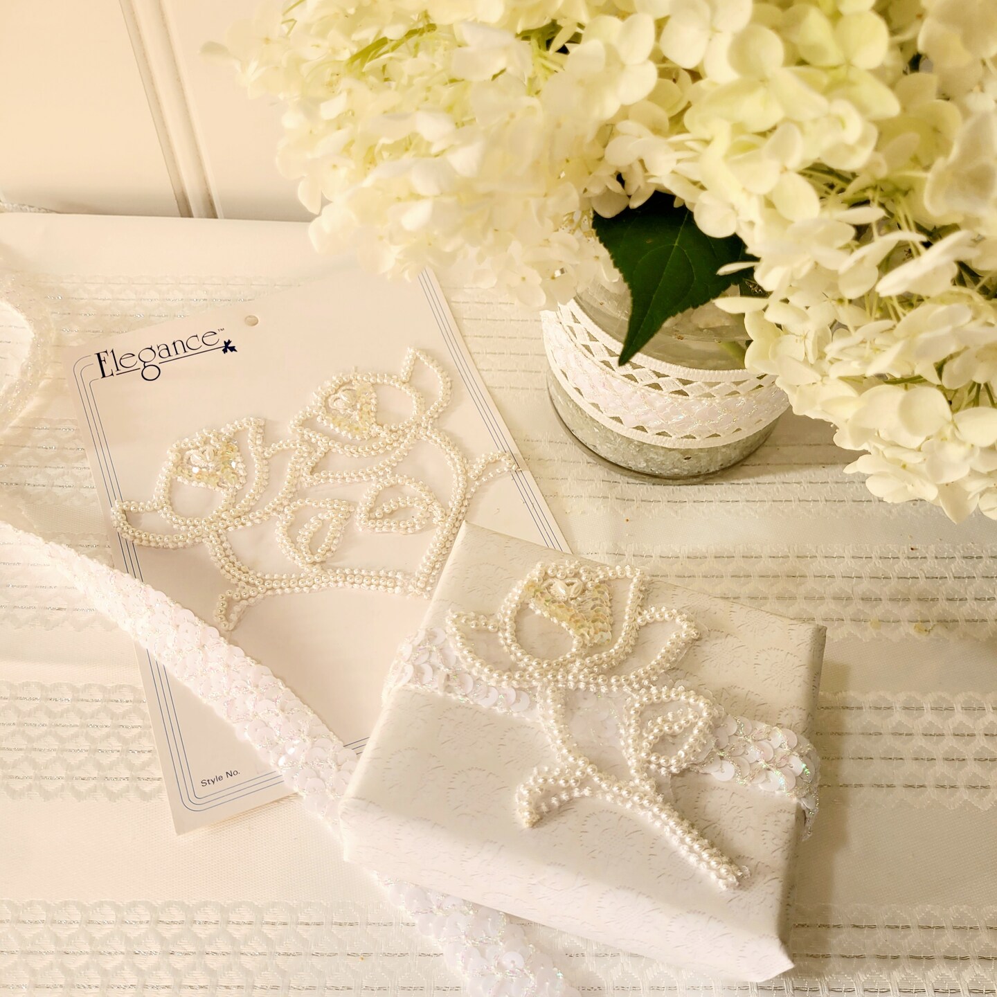 Vintage Bridal Flower Bud Lace Applique (Pack of 2)