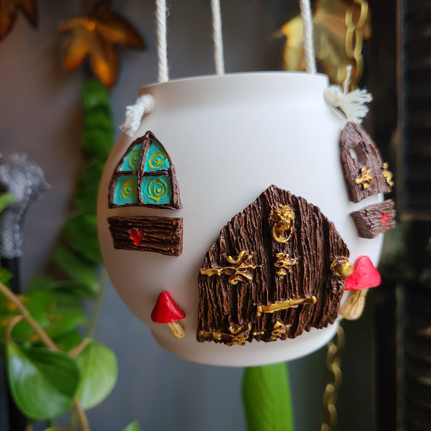 Fairy cottage house hanging pot 285981165235126272