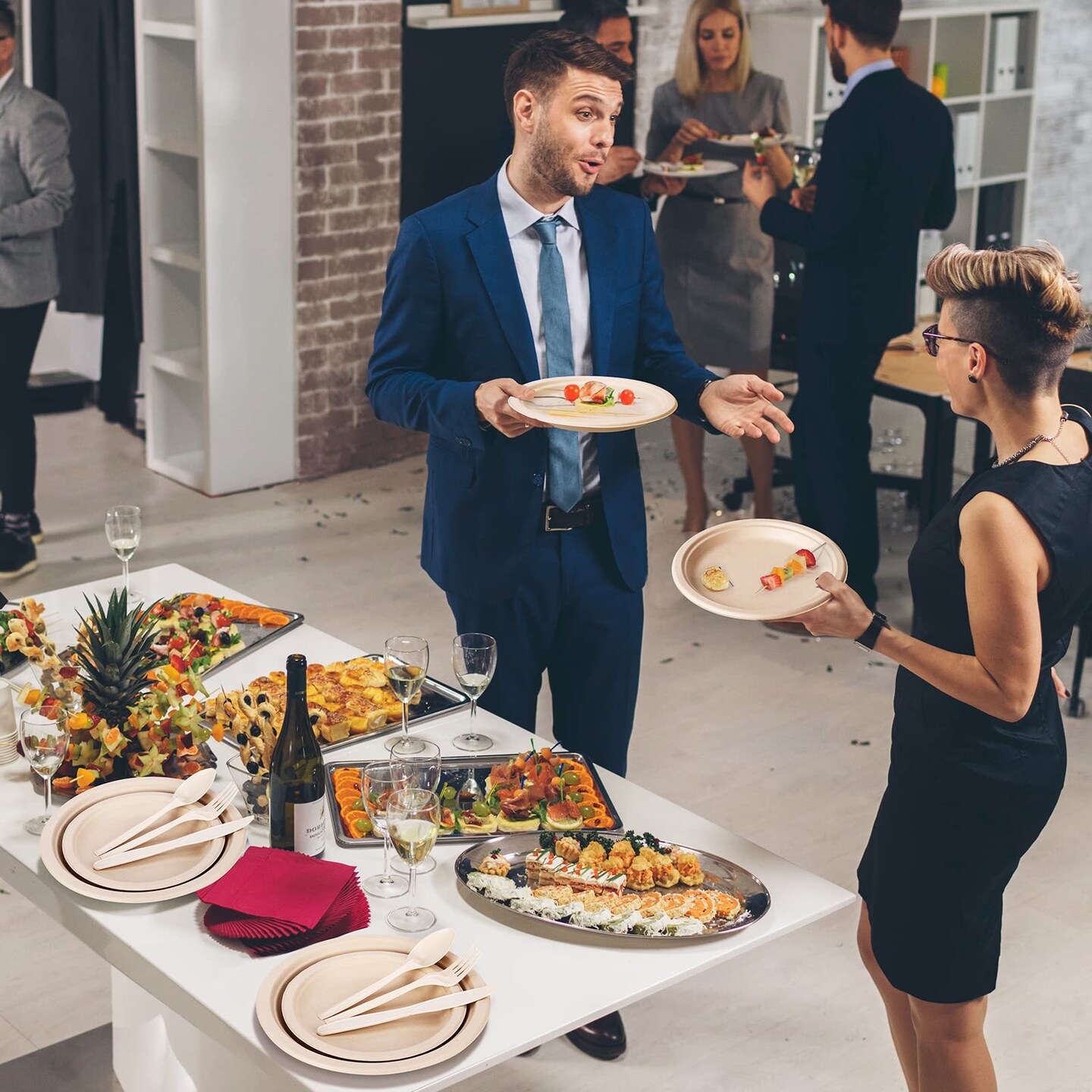 250 Pieces Disposable Paper Plates Set, Compostable Plate Sugarcane Utensils Eco Friendly Dinnerware Kit Includes 50 Biodegradable Plates, Forks, Knives and Spoons for Brithday Party Camping