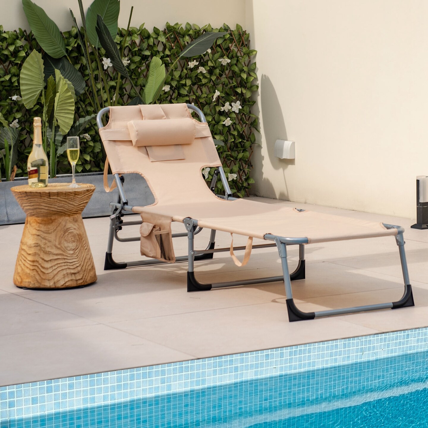 Goplus 2PCS Outdoor Beach Lounge Chair Folding Chaise Lounge with Pillow Beige