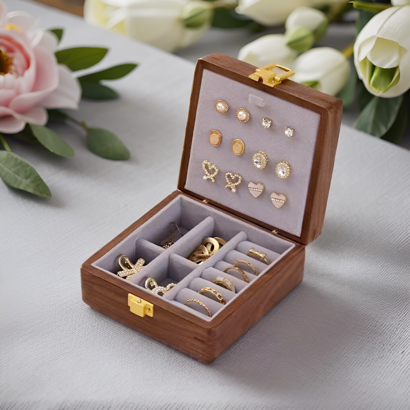 Jewelry box for 2024 mom