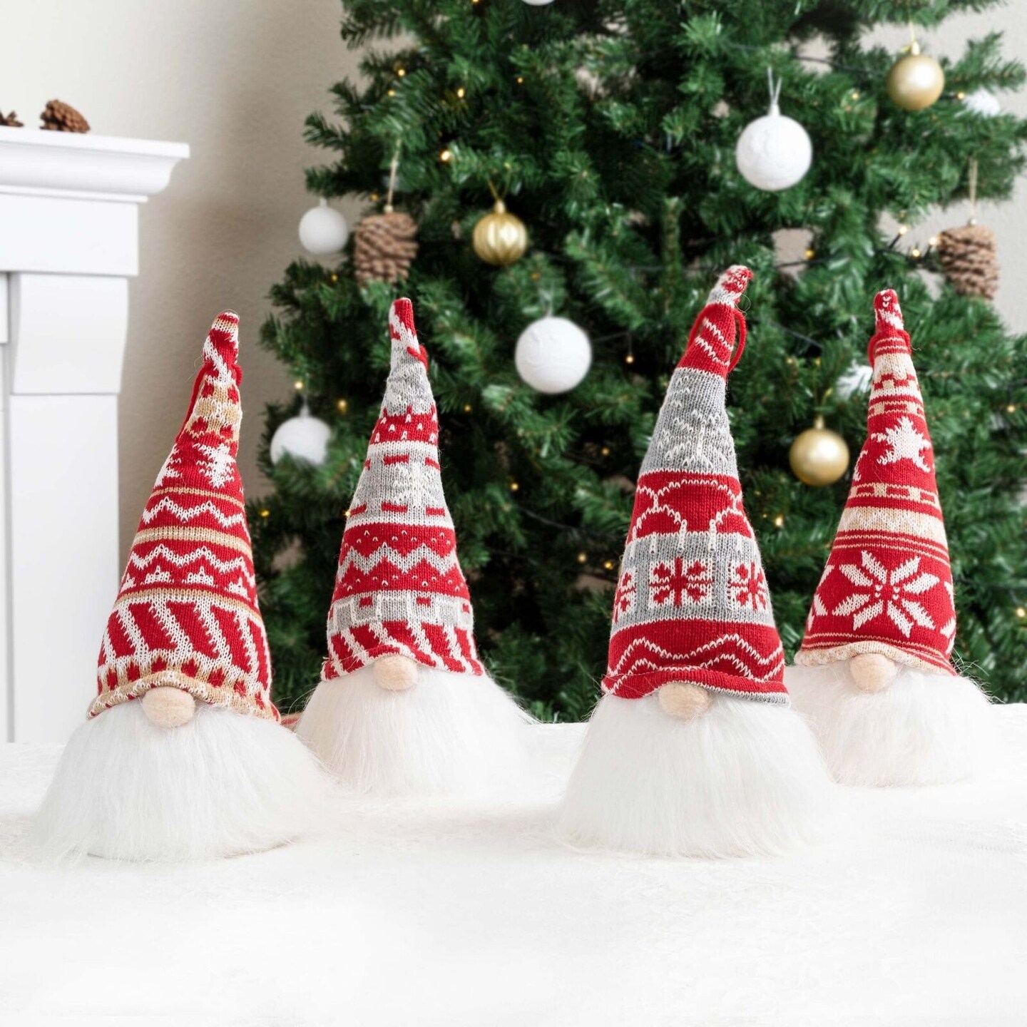 Mini Christmas Light-up Gnome Decoration