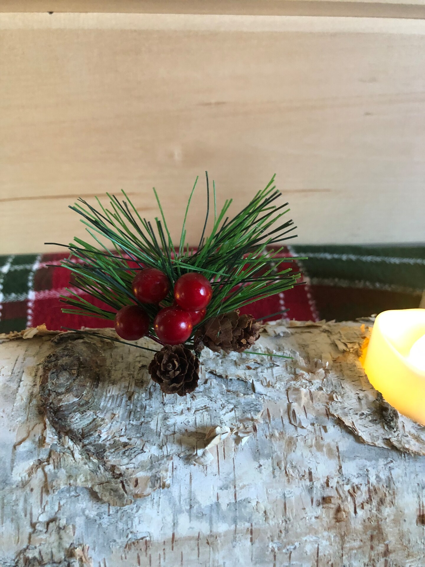 Rustic Birch Log Candle Centerpiece | Holiday Centerpiece | White Birch Candle  Holder | Christmas Birch Log Centerpiece | Christmas Trees | MakerPlace by  Michaels, image size:810x1080