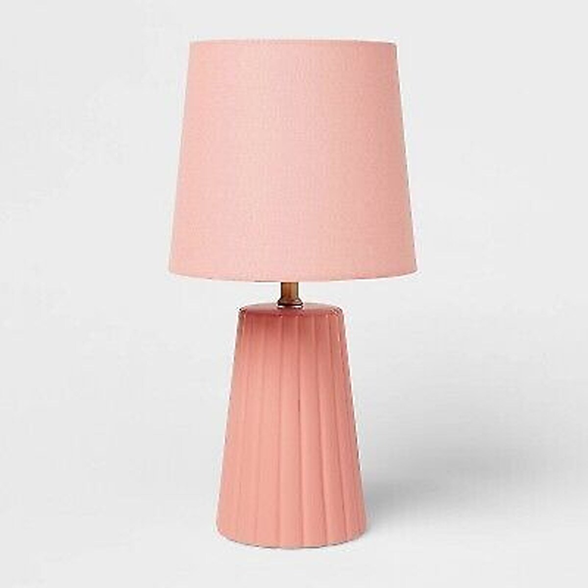 Tapered Ribbed Table Lamp