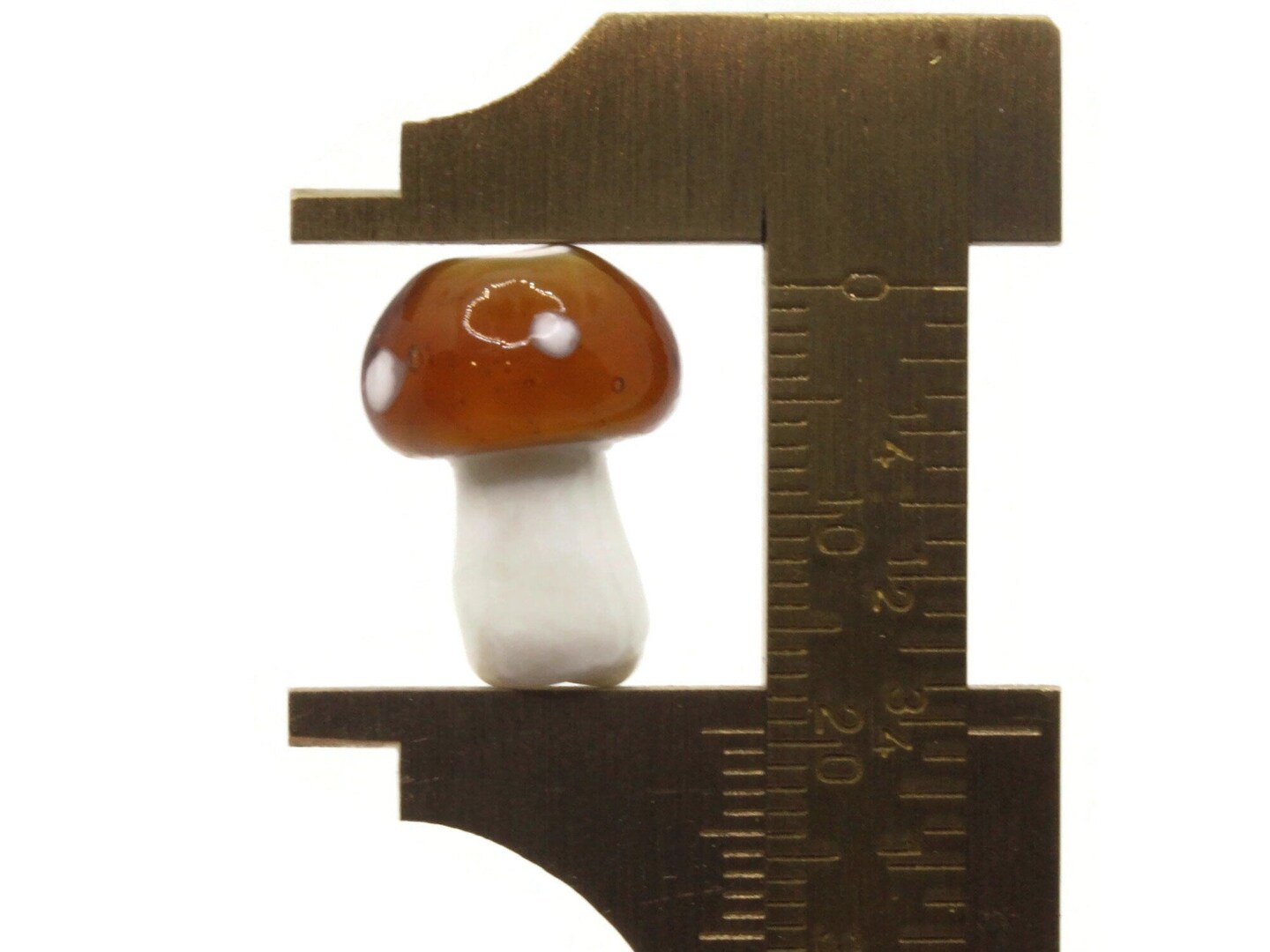 6 19mm Brown and White Polka Dot Mushroom Lampwork Glass Beads