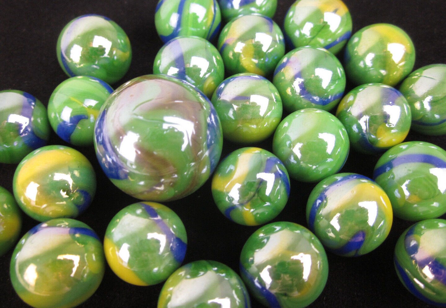 25 Glass Marbles PEACOCK iridescent Green Blue Yellow Game Pack Shooter Swirl