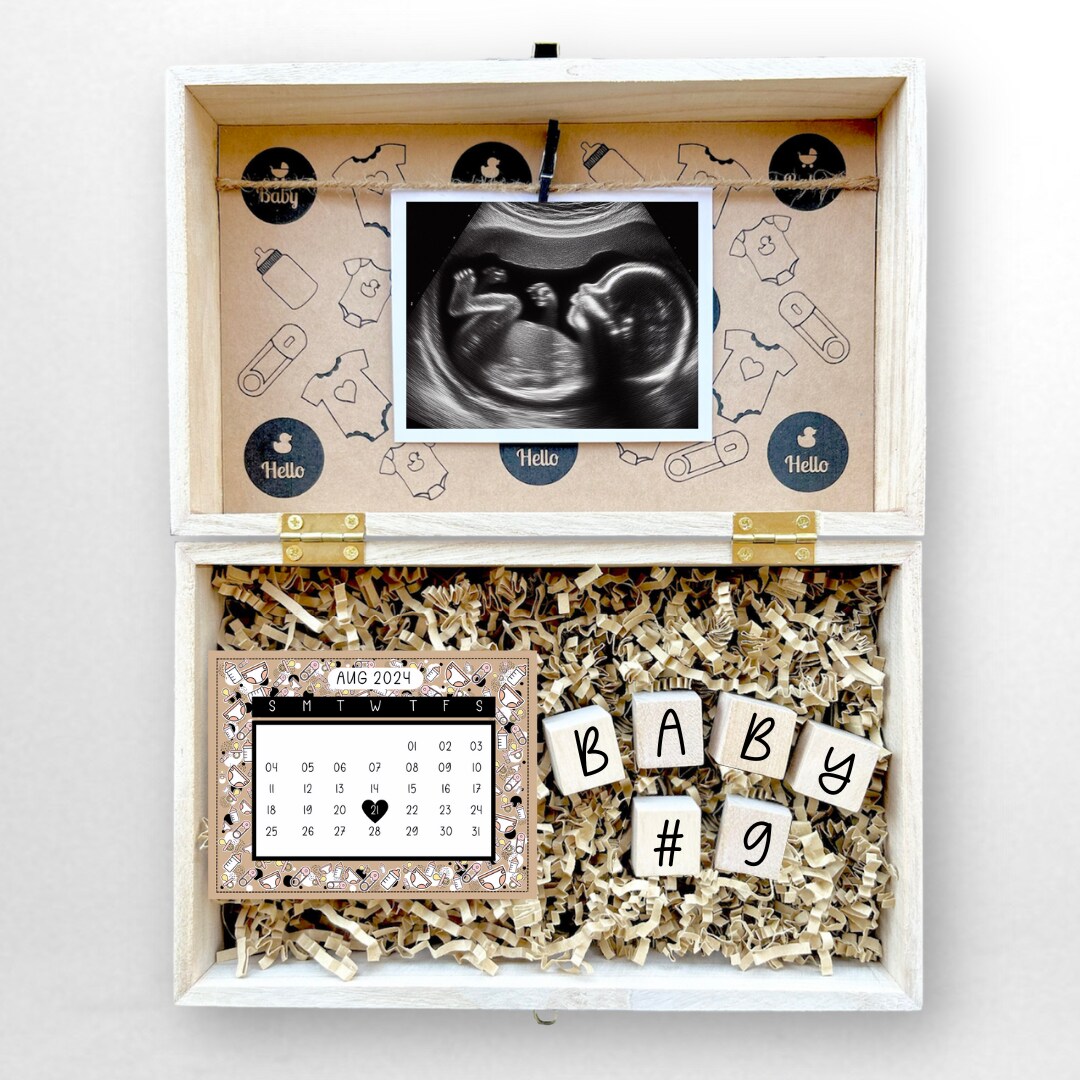 Pregnancy Announcement Gift Box Engraved Personalized Keepsake Parents To Be Baby Coming Soon Expecting Reveal for Daddy and Grandparents - image23