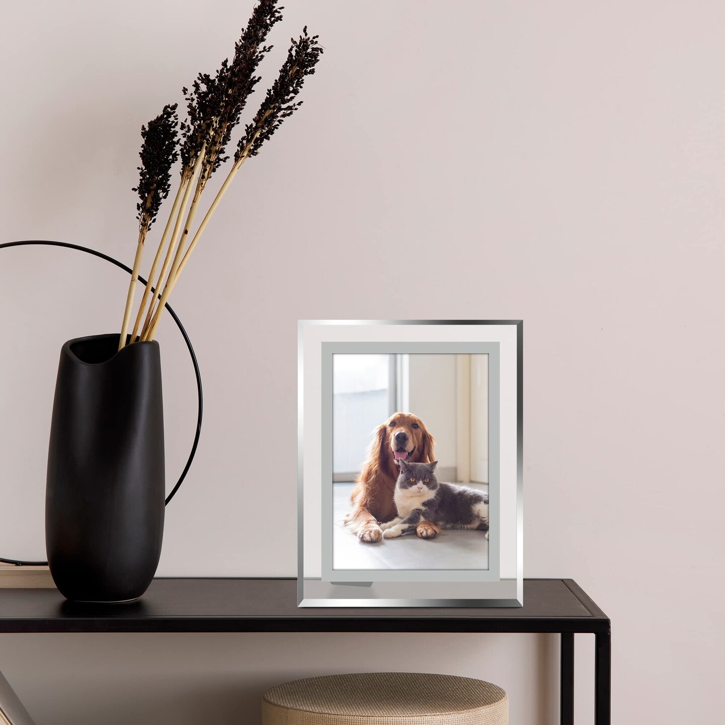 Vienrose 5x7 Picture Frame Set of 2, Glass Photo Frames Made of High Definition Real Glass Display Pictures Horizontal or Vertical for Table