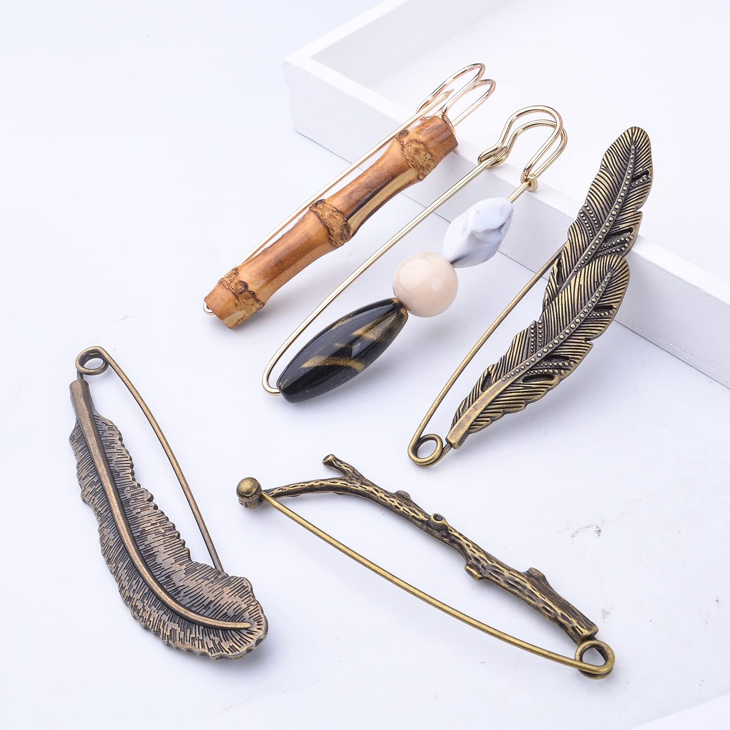 5 Pieces Vintage Chic Brooch Extra Large Safety Pins Heavy Duty Safety Pins Accessories for Women Men Girls Clothing Sweaters Shawls Collars Scarf Blankets Crafts, 5 Styles