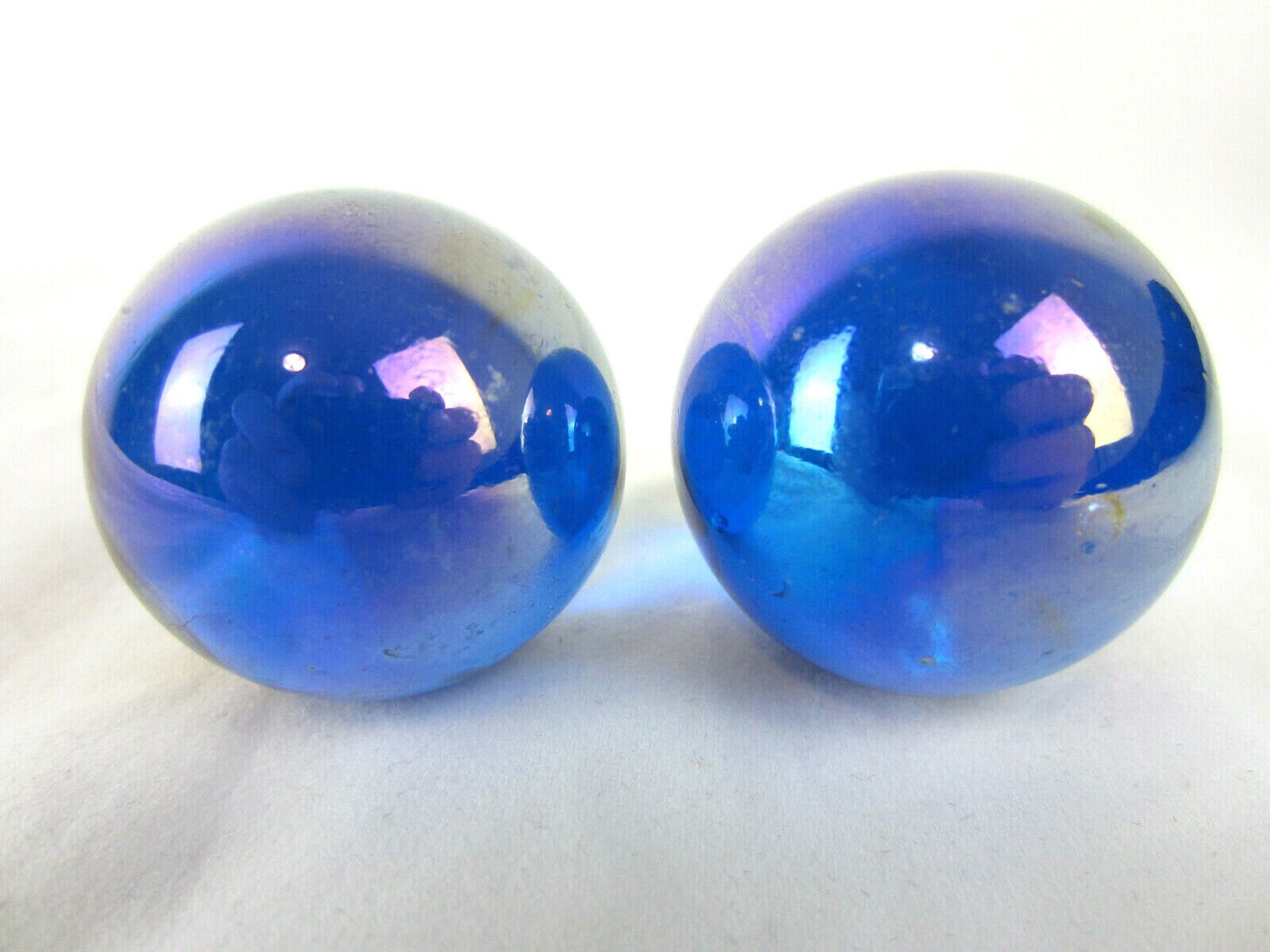 2 Boulders 35mm LUSTERED BLUE Iridescent Translucent Clear Metallic Marbles glass large