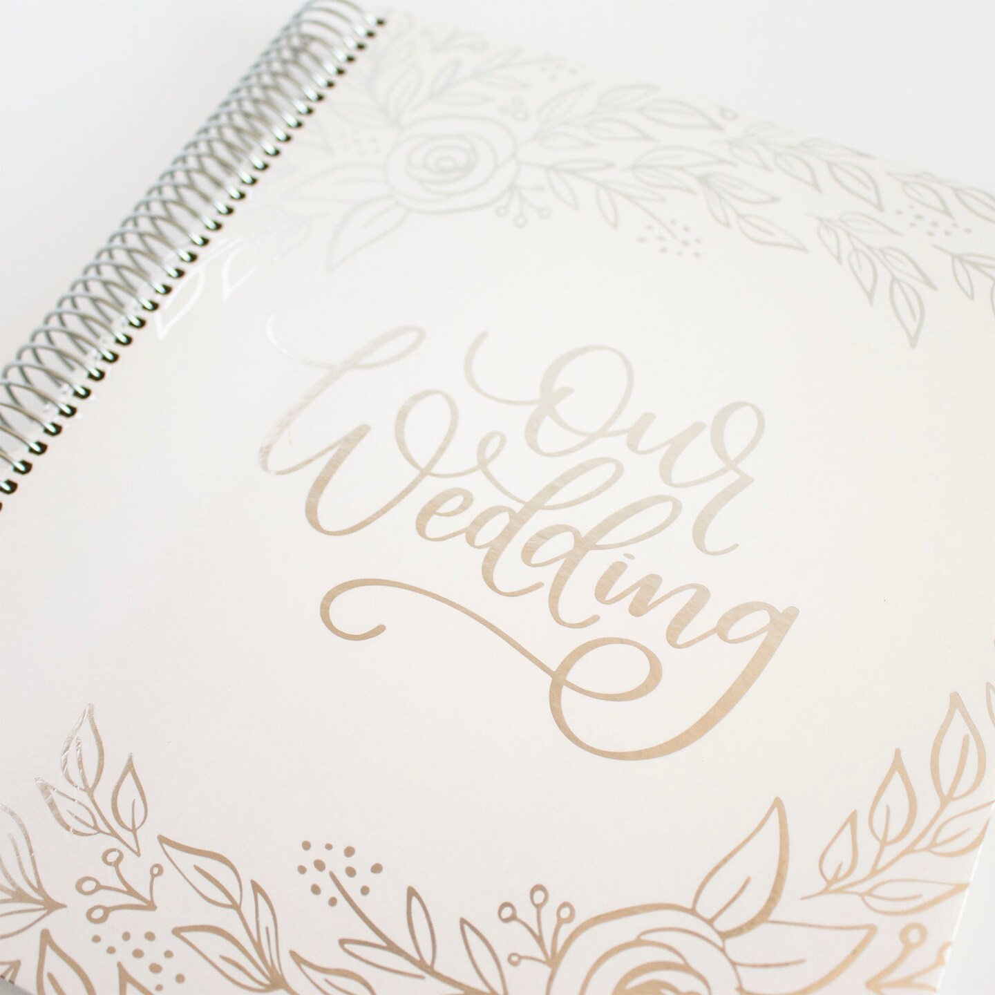 bloom daily planners Wedding Planner &#x26; Calendar, 9&#x22; x 11&#x22;, Silver Floral