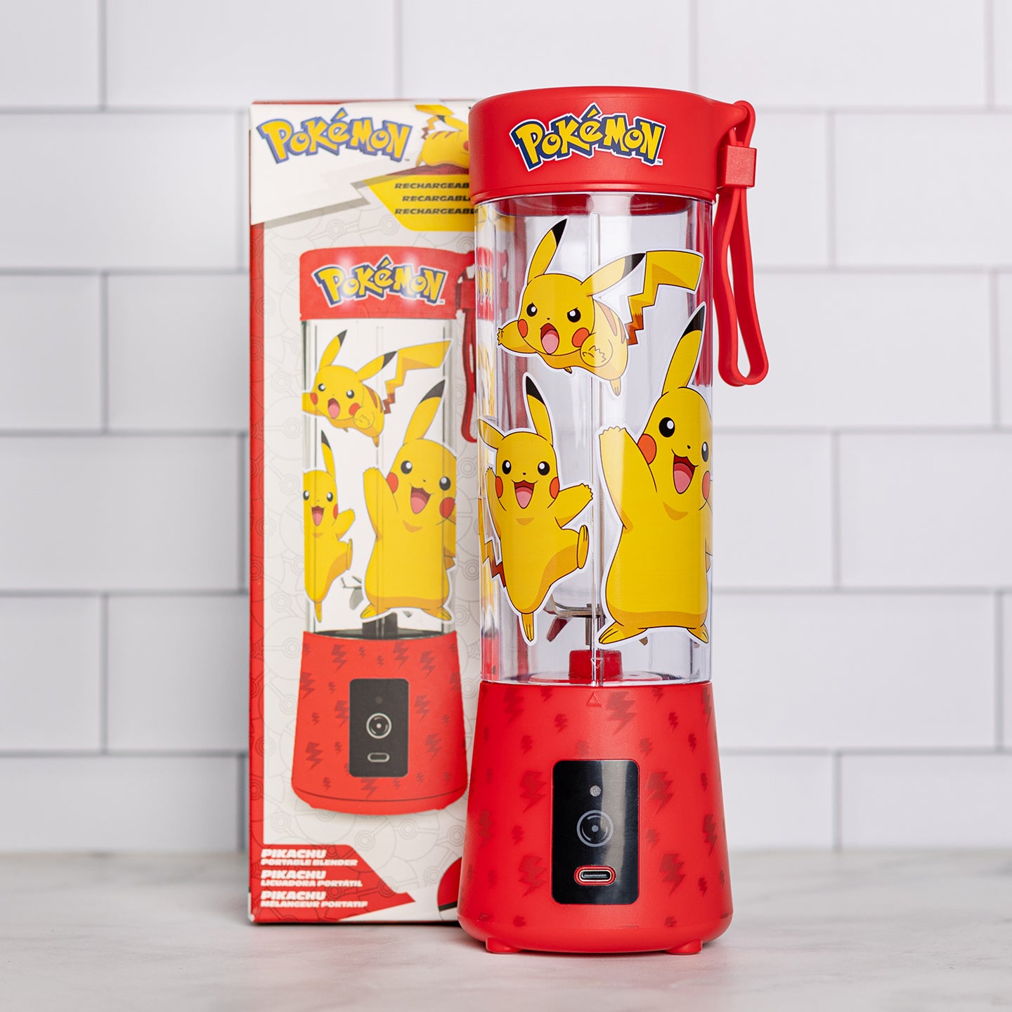 Uncanny Brands Pok&#xE9;mon Pikachu USB-Rechargeable Portable Blender