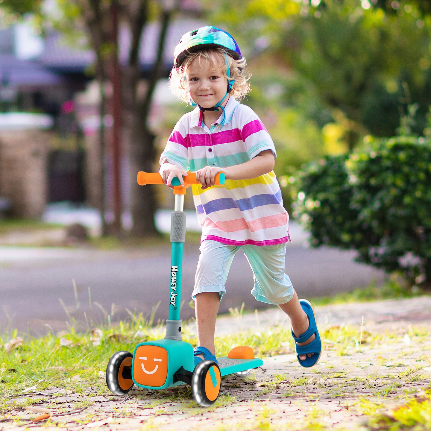 3 Adjustable Heights Foldable Kids Toy Scooter with LED Flashing Wheels Horn and 4 Emoji Covers