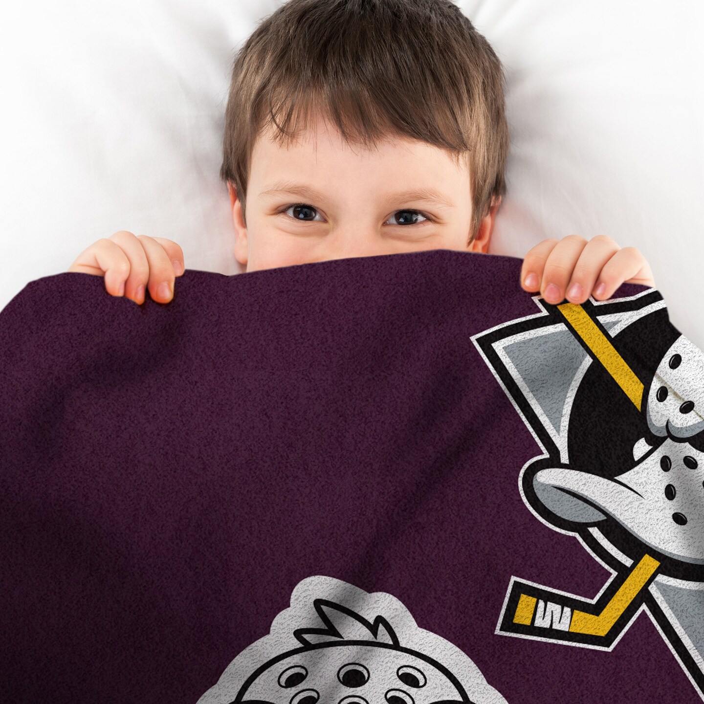 Sleep Squad Anaheim Ducks Wild Wing Mascot Throwback 60&#x201D; x 80&#x201D; Raschel Plush Hockey Blanket