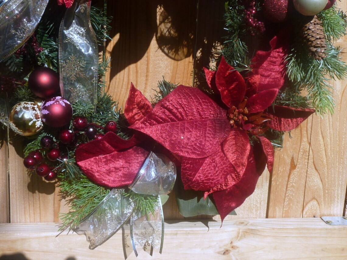 Burgundy and Champagne Christmas wreath, Poinsettia wreath | MakerPlace by  Michaels, image size:1080x810