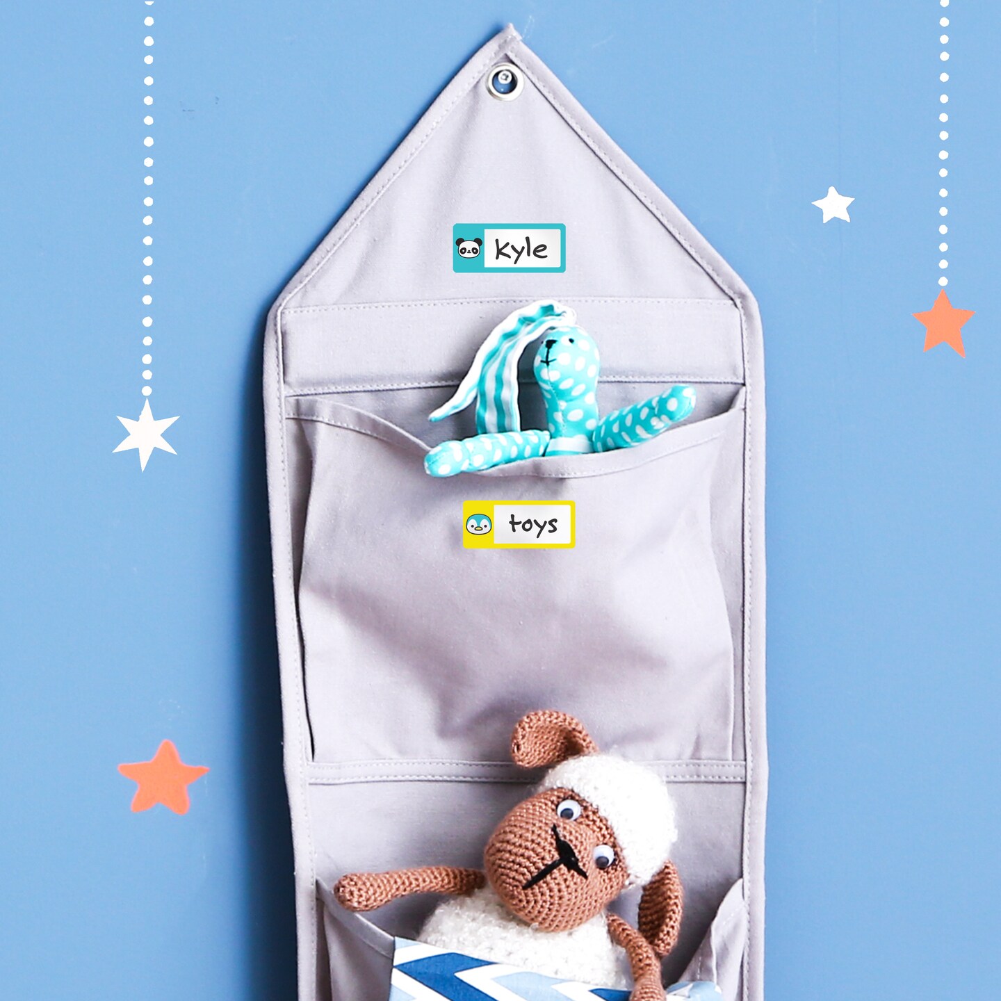 Avery® No-Iron Fabric Name Labels, Cute Animal Preprinted Designs, Handwrite Only, 3/4" x 1-3/4", 24 Preprinted Labels (40770)