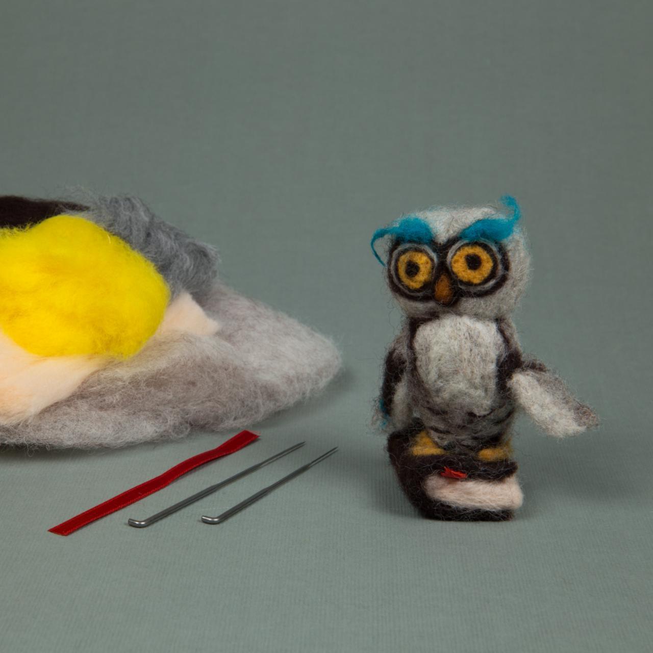 Felting kit Wise owl
