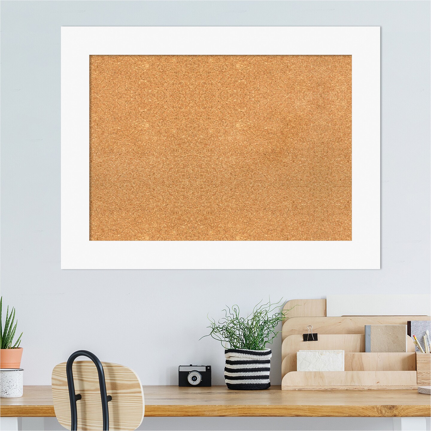 Basic Wood Framed Corkboard, Natural Cork