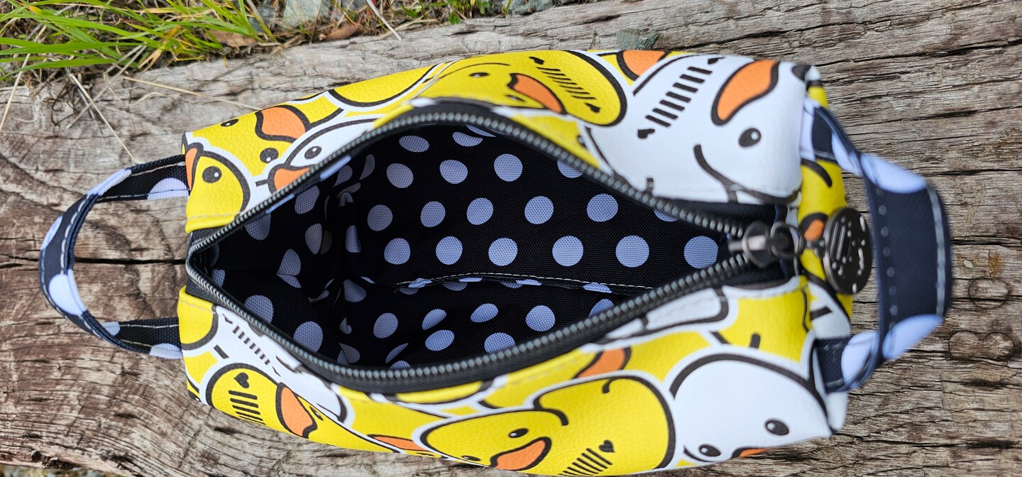 Custom Duck Vinyl Wallets and Tote Collection product 7