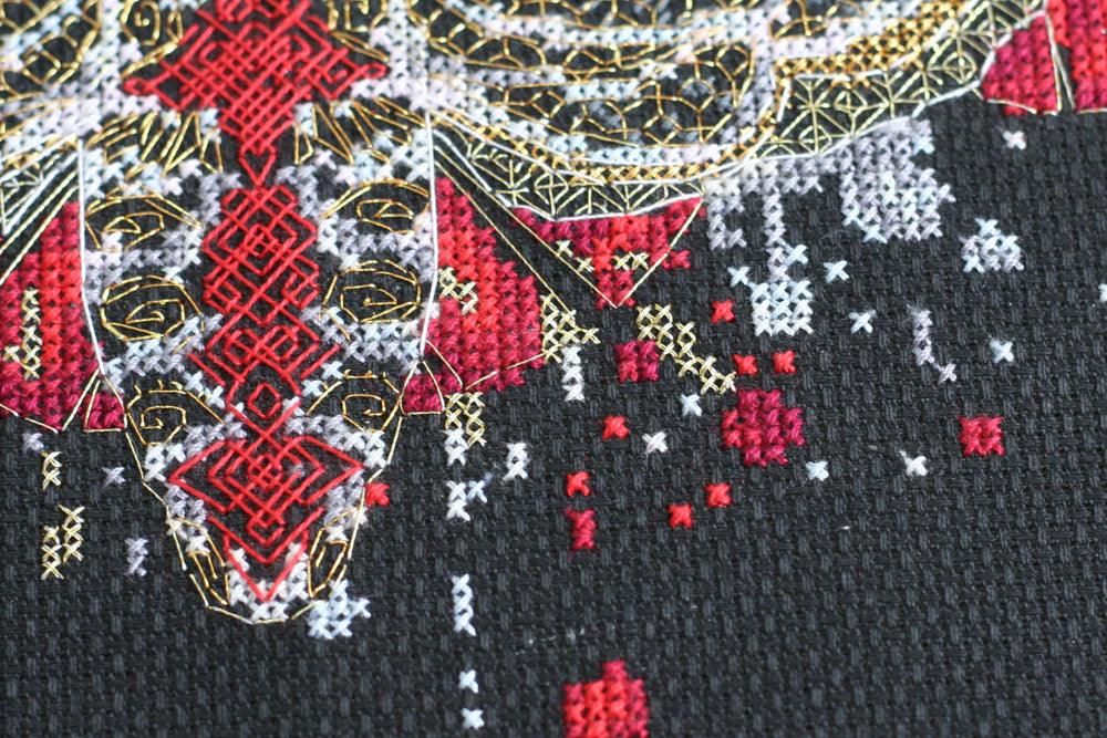 Cross-stitch kit Calyptra