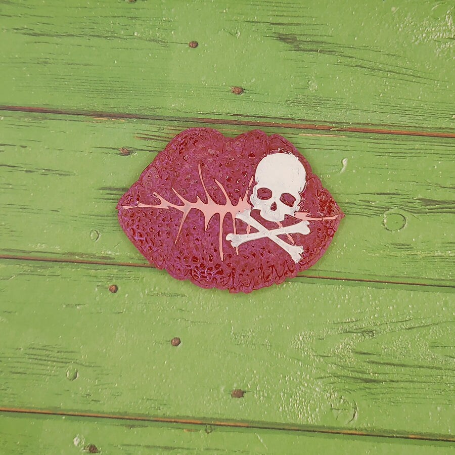 lips with skull and crossbones silicone freshie mold