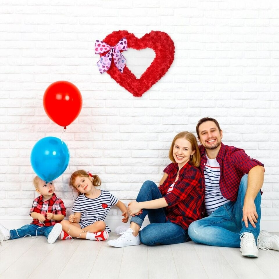 Valentine 15&#x2019;&#x2019; Red Heart Wreath w/ Love Bows LED Lights