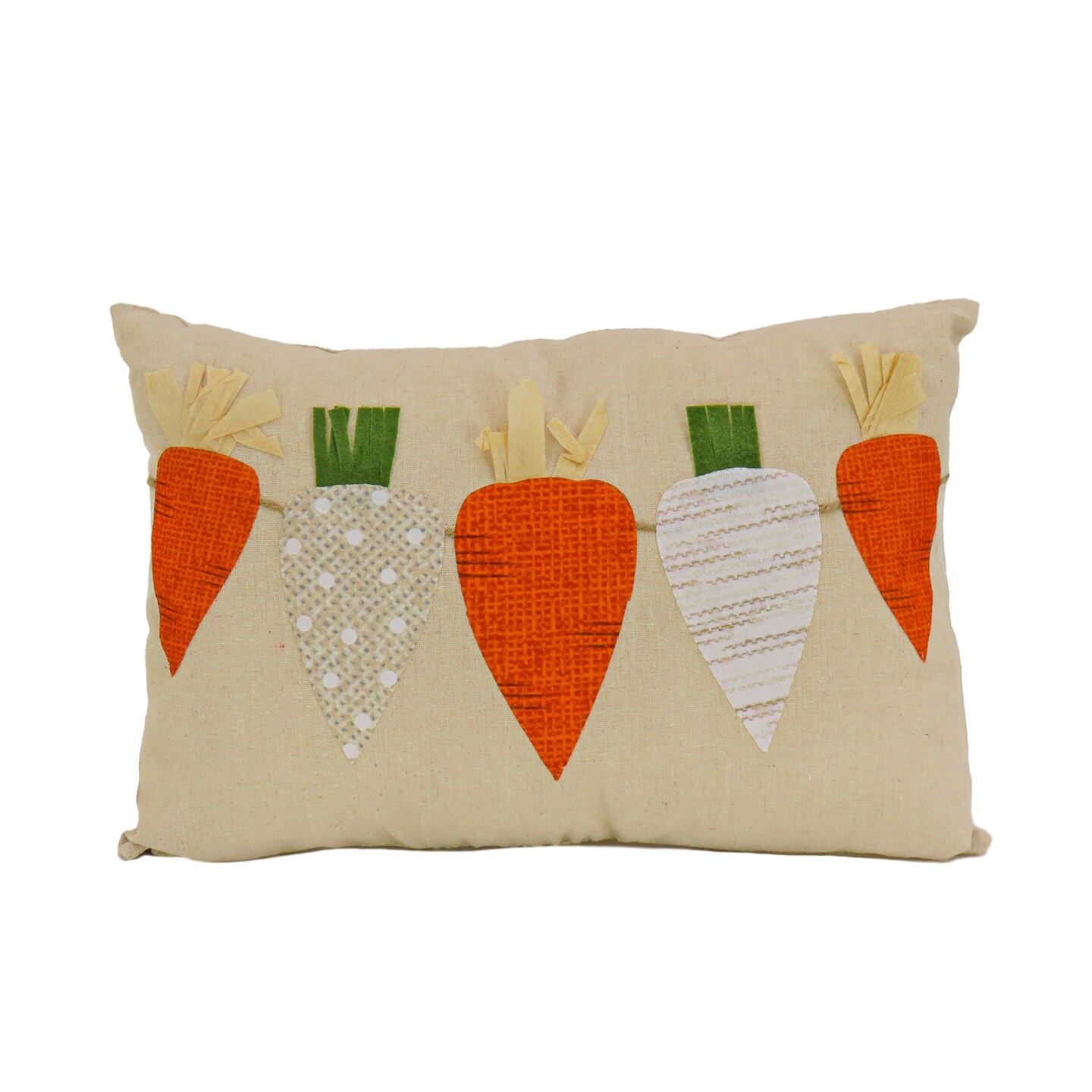 18&#x22;x10&#x22; String of Carrots Easter Pillow