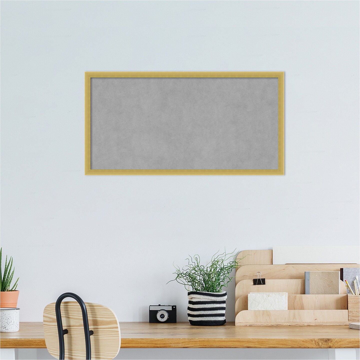 Svelte Wood Framed Magnetic Board