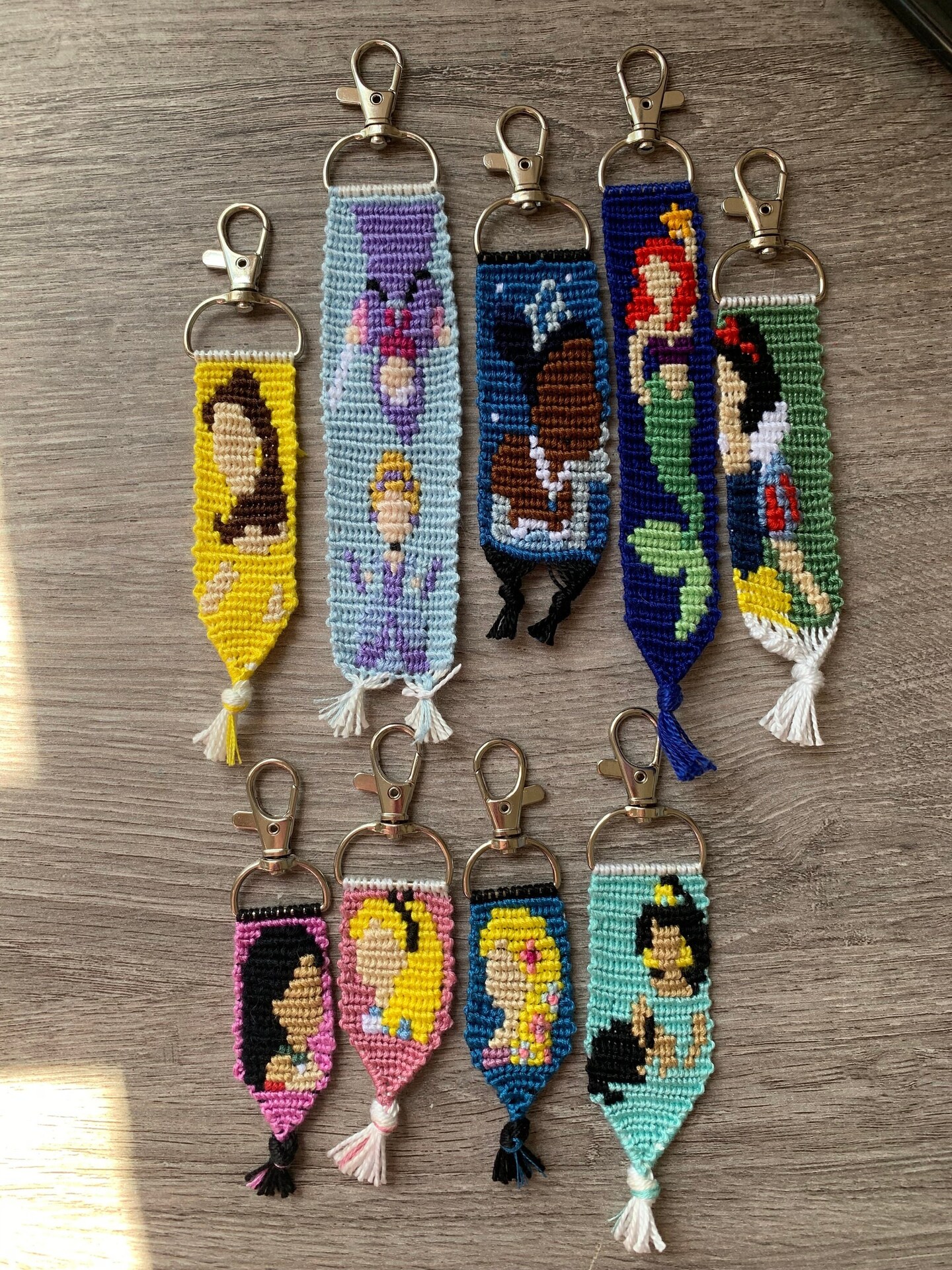 Alpha Pattern How To Make Friendship Bracelet Keychain Easy Alpha