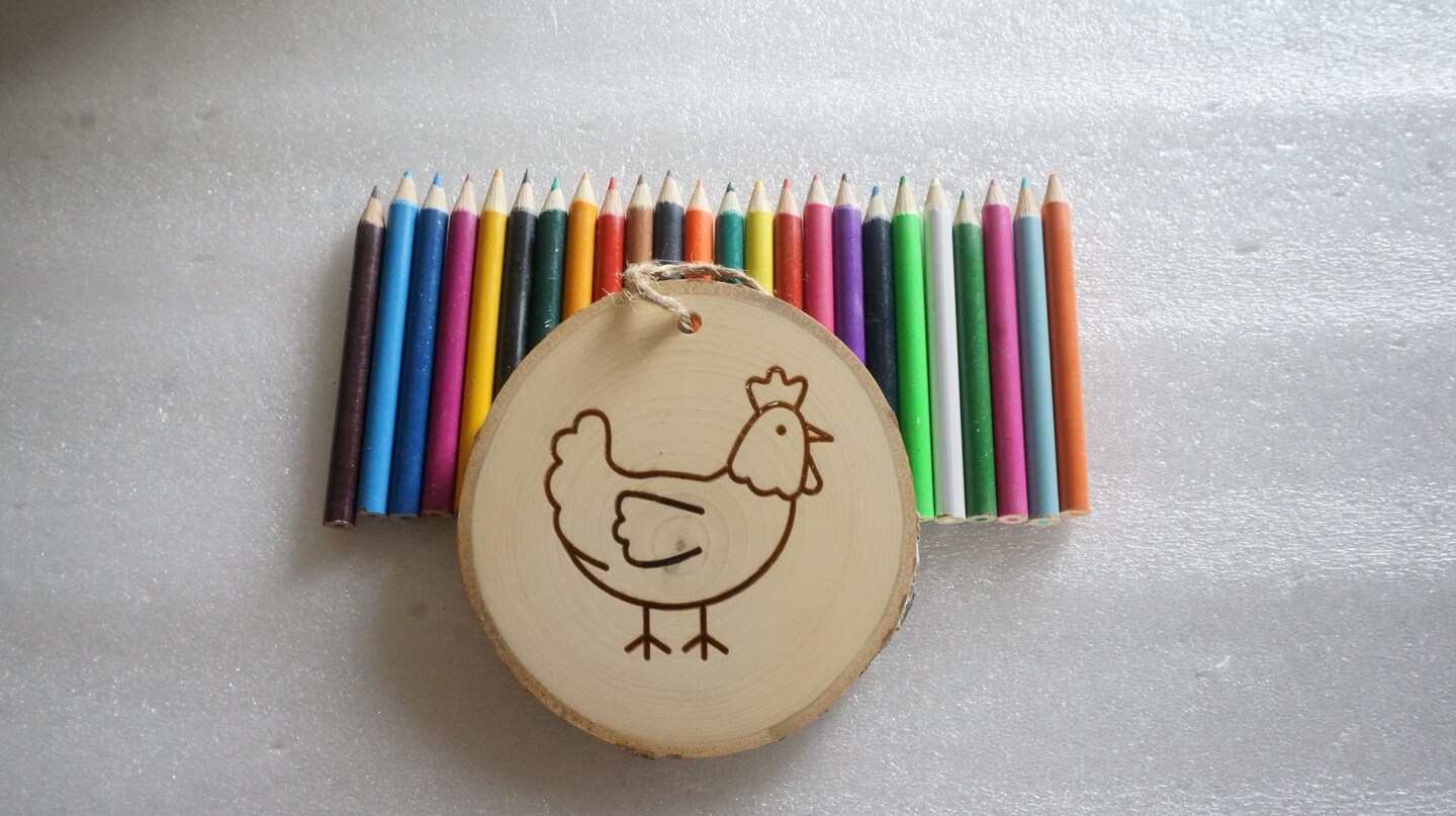 Color your own chicken wood slice craft kit comes with colored pencils 