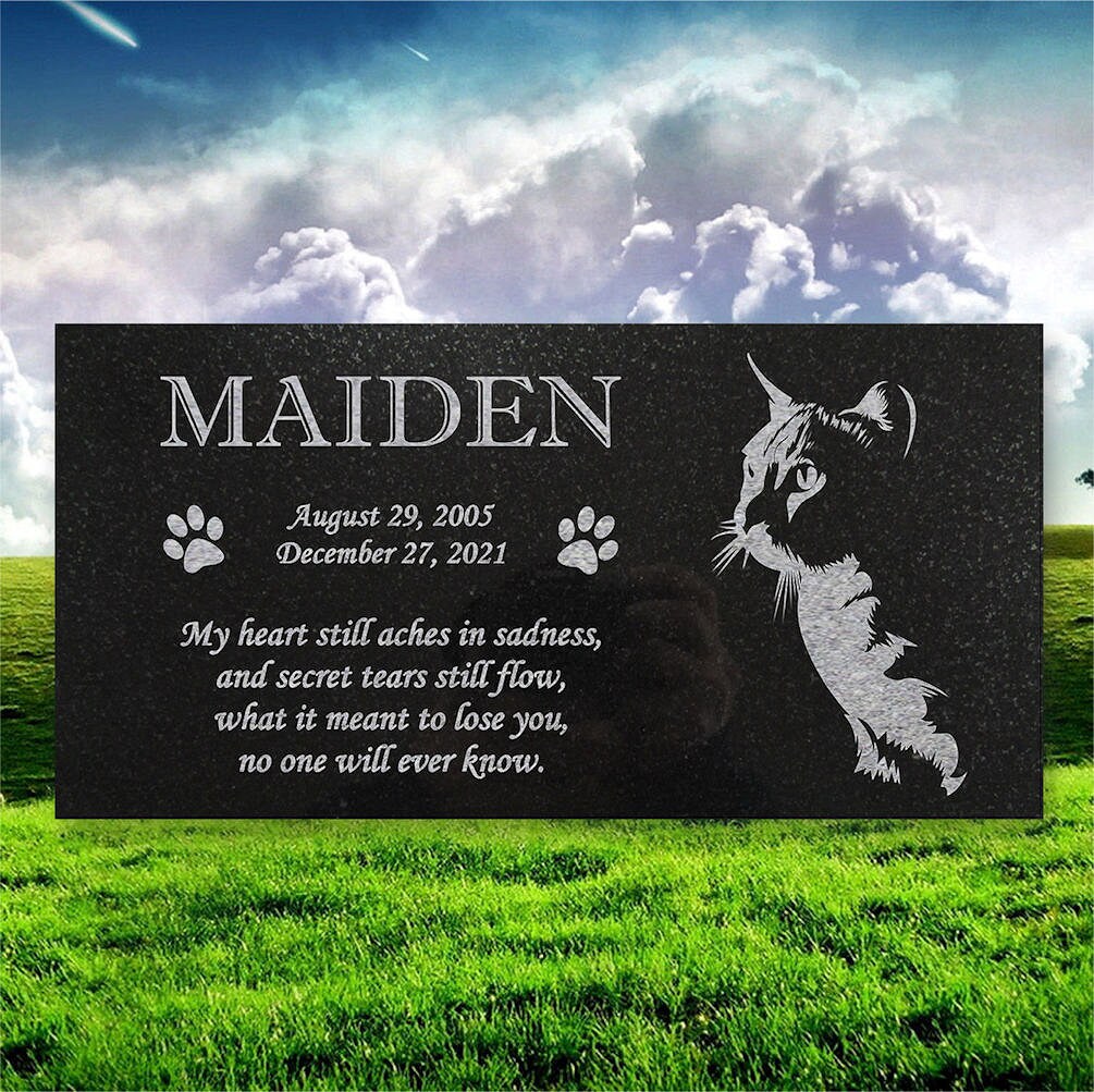 Cat best sale memorial markers