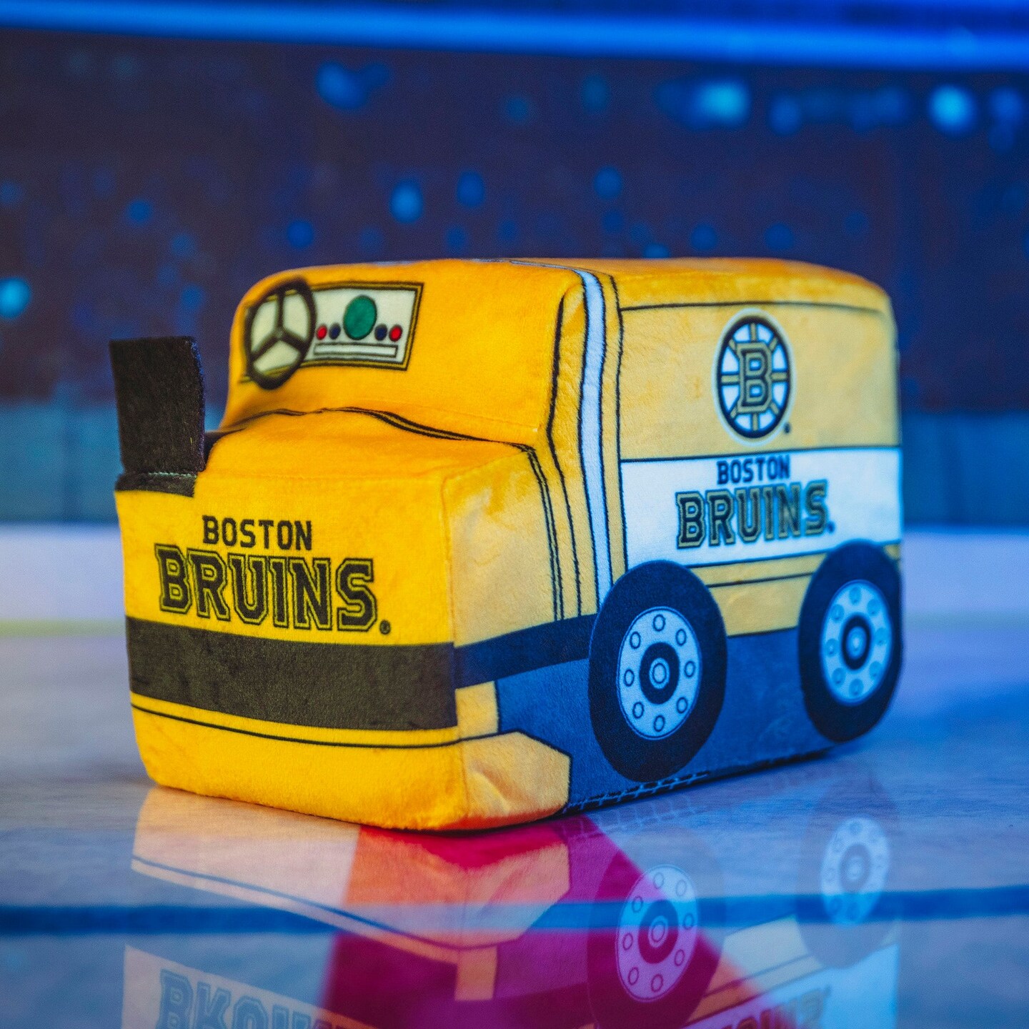 Bleacher Creatures Boston Bruins Zamboni 7&#x22; Kuricha Plush