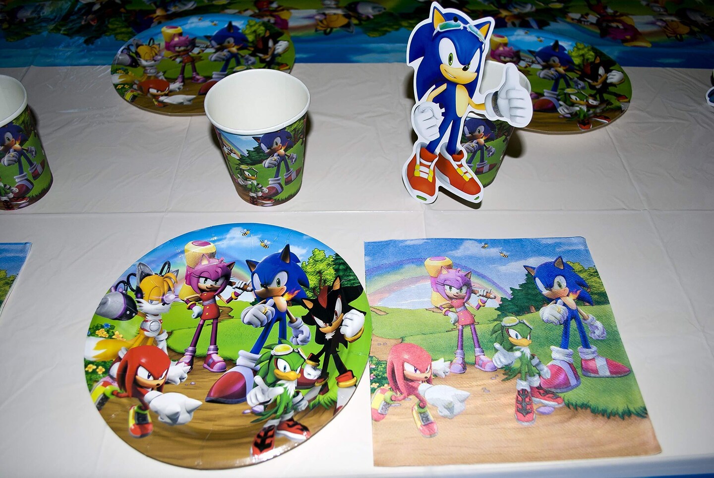 Sonic Party Supplies 94 pcs 20 Plates   20 Napkins   2 Tablecloth   20 cups   20 Forks   5 Balloons   1 Big Topper   24 Toppers  Birthday Party Supplies Children Party Favor Pack Set for Kids Boy and Girl